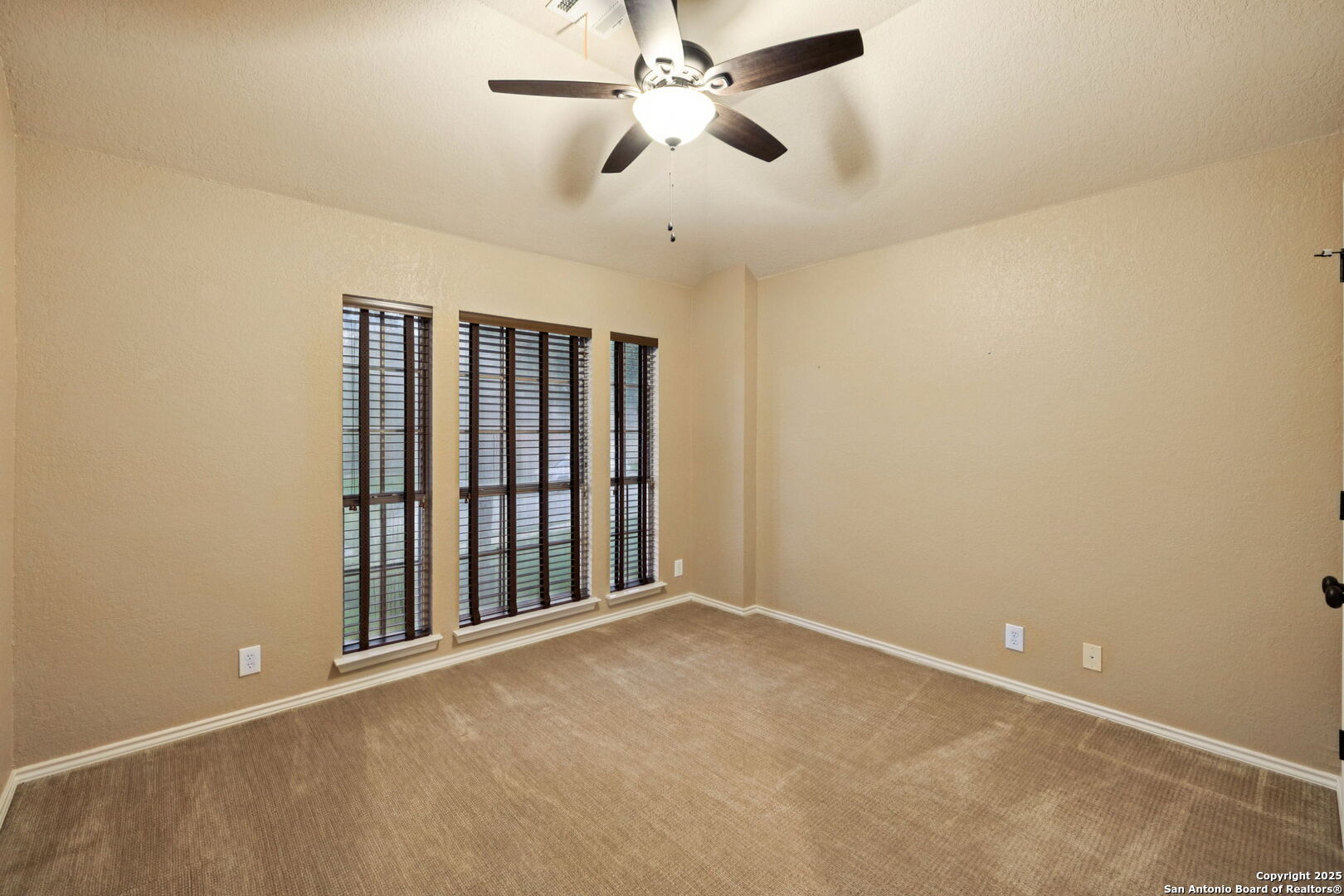 2504 Woodbridge