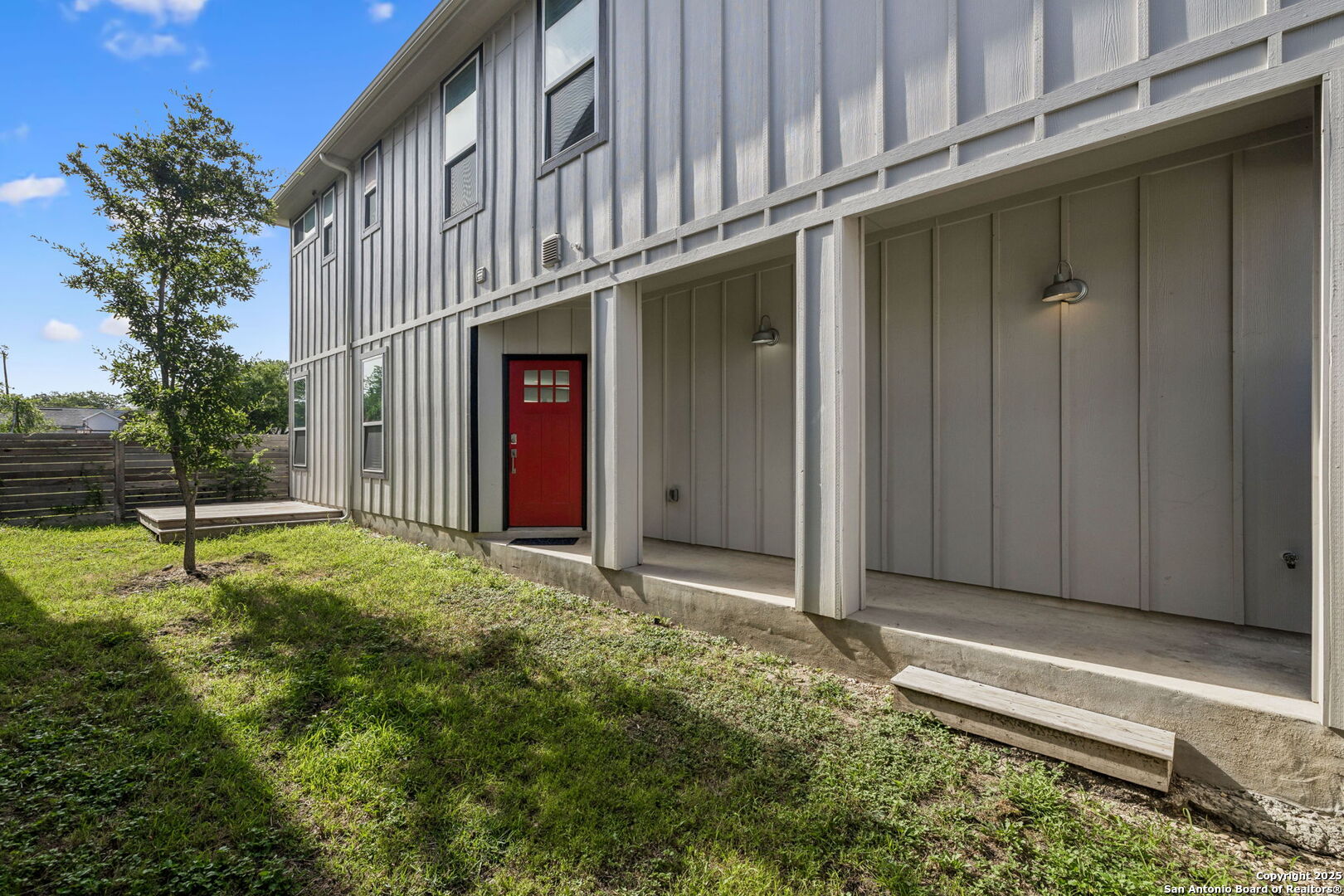 1511 E Sandalwood Ln #10