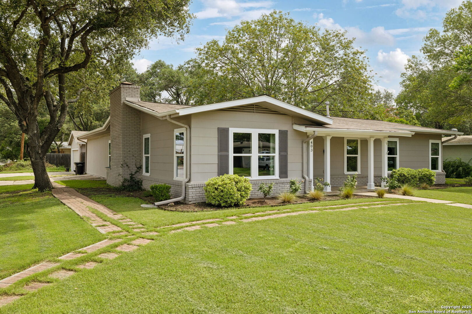 403 Larkwood