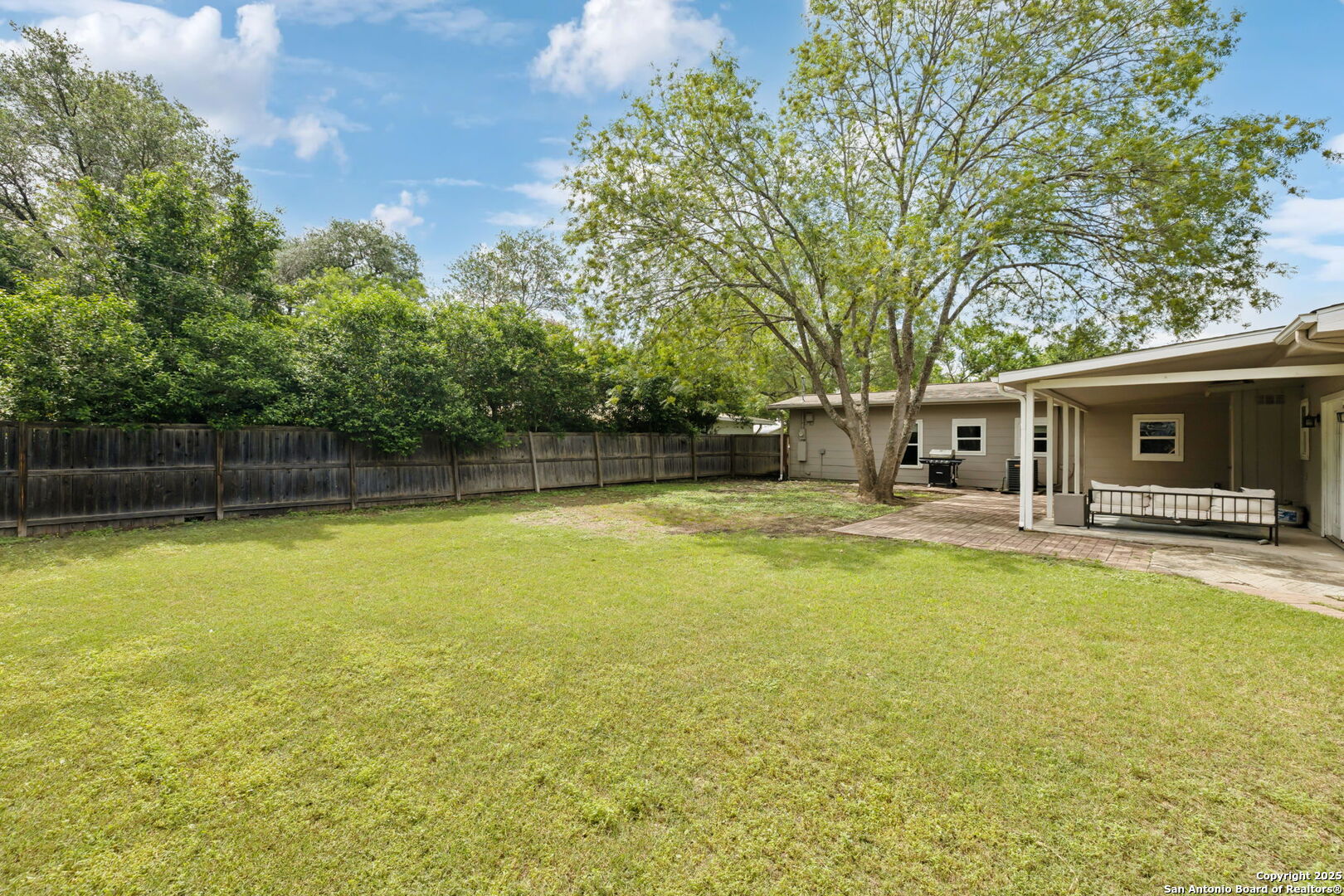 403 Larkwood