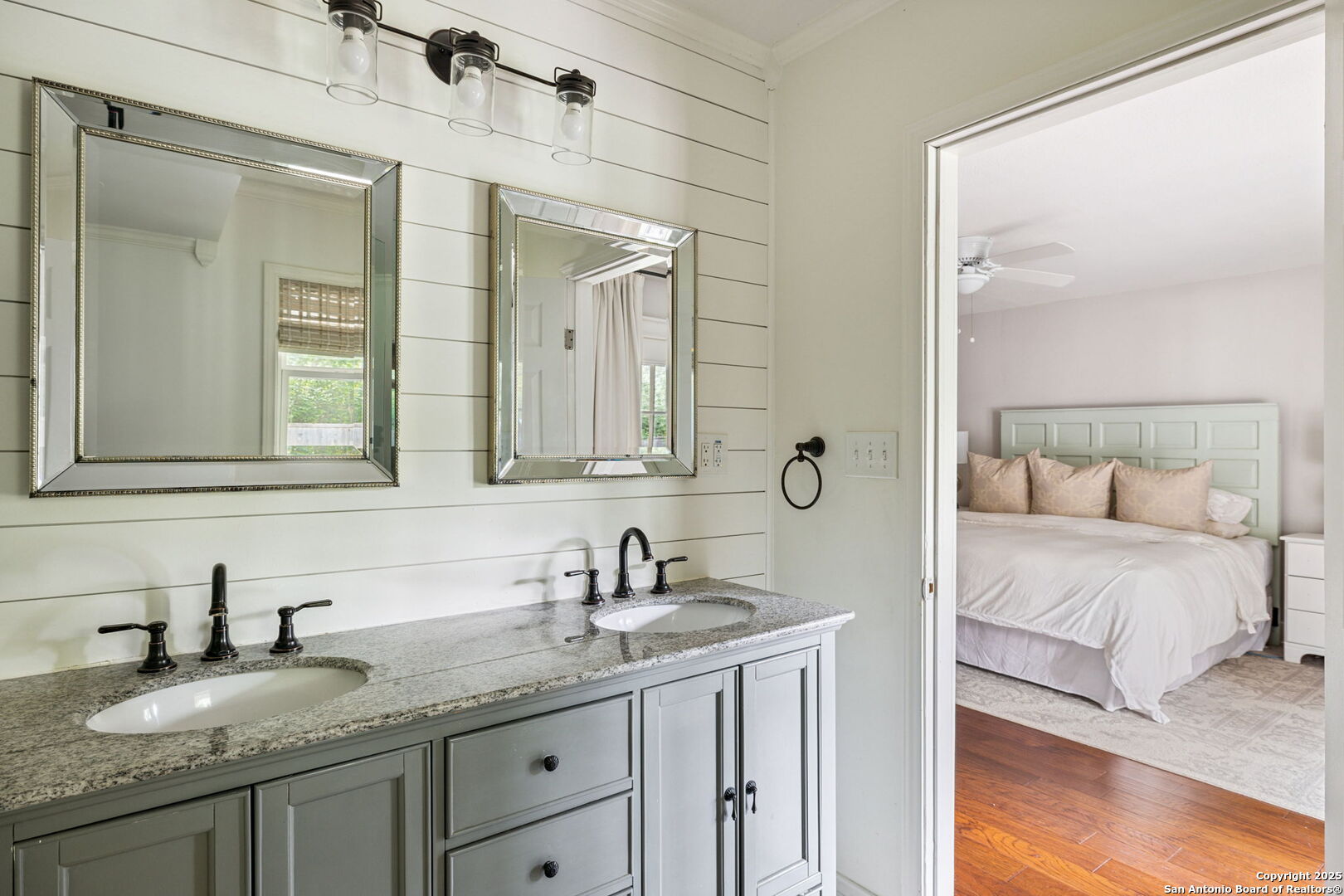 403 Larkwood