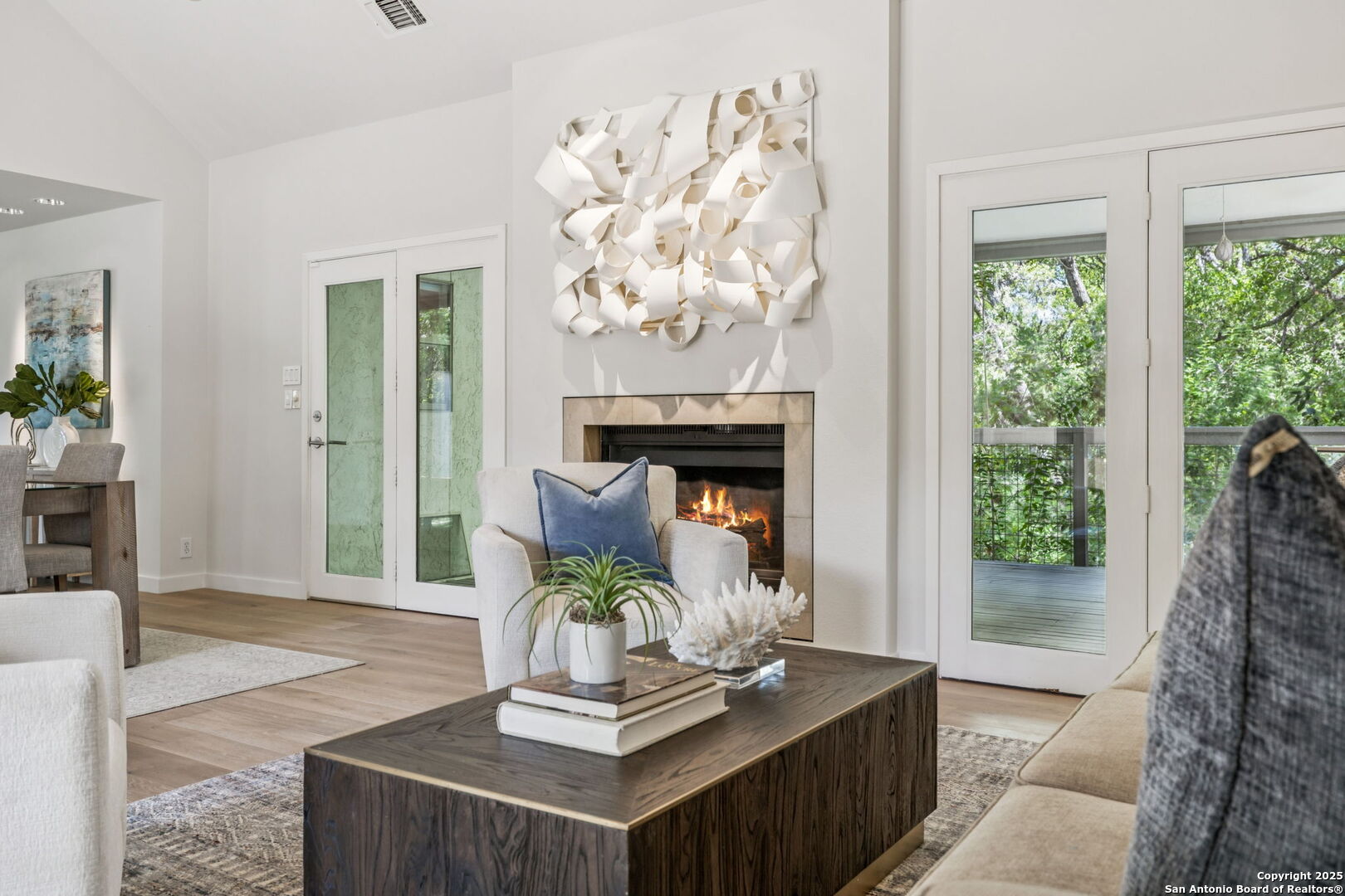 40 Oakwell Farms Pkwy