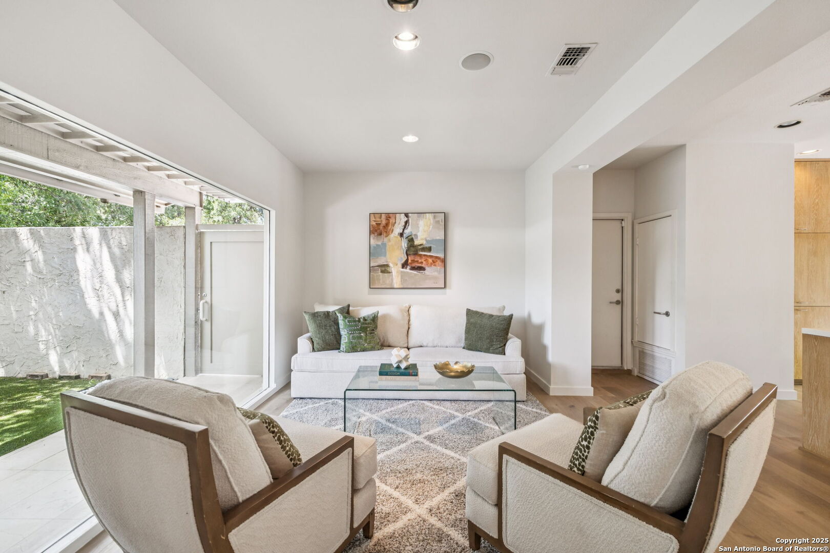 40 Oakwell Farms Pkwy