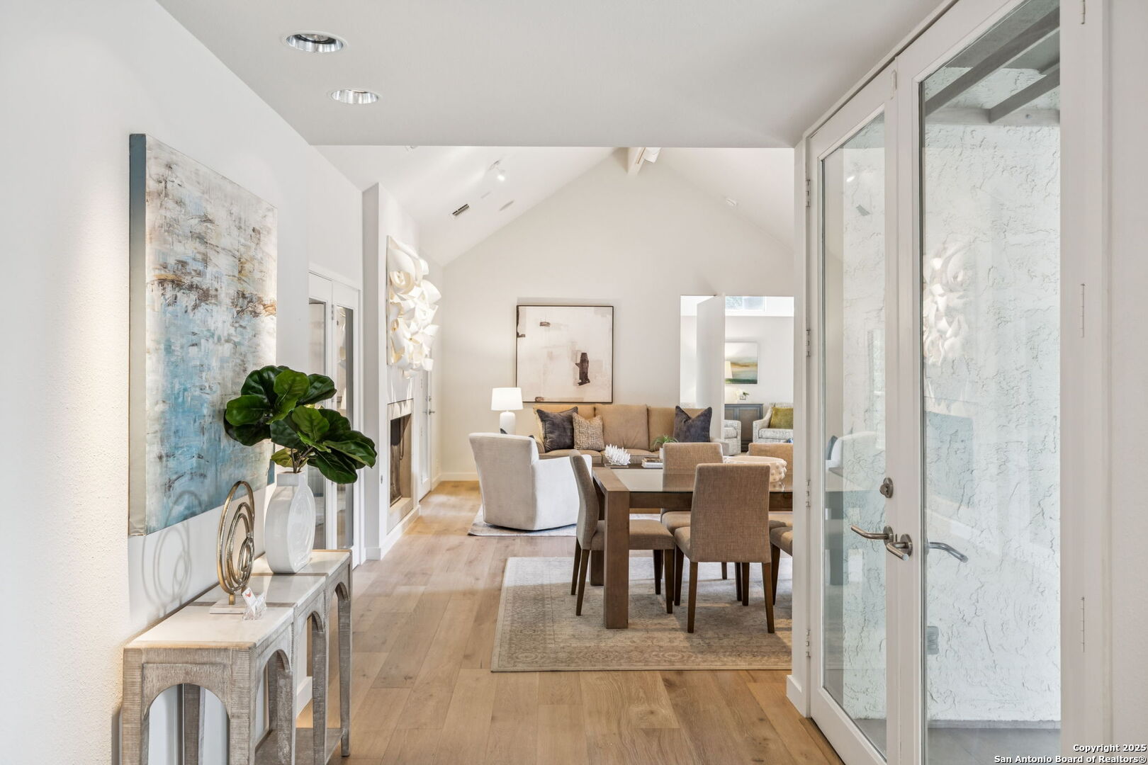 40 Oakwell Farms Pkwy