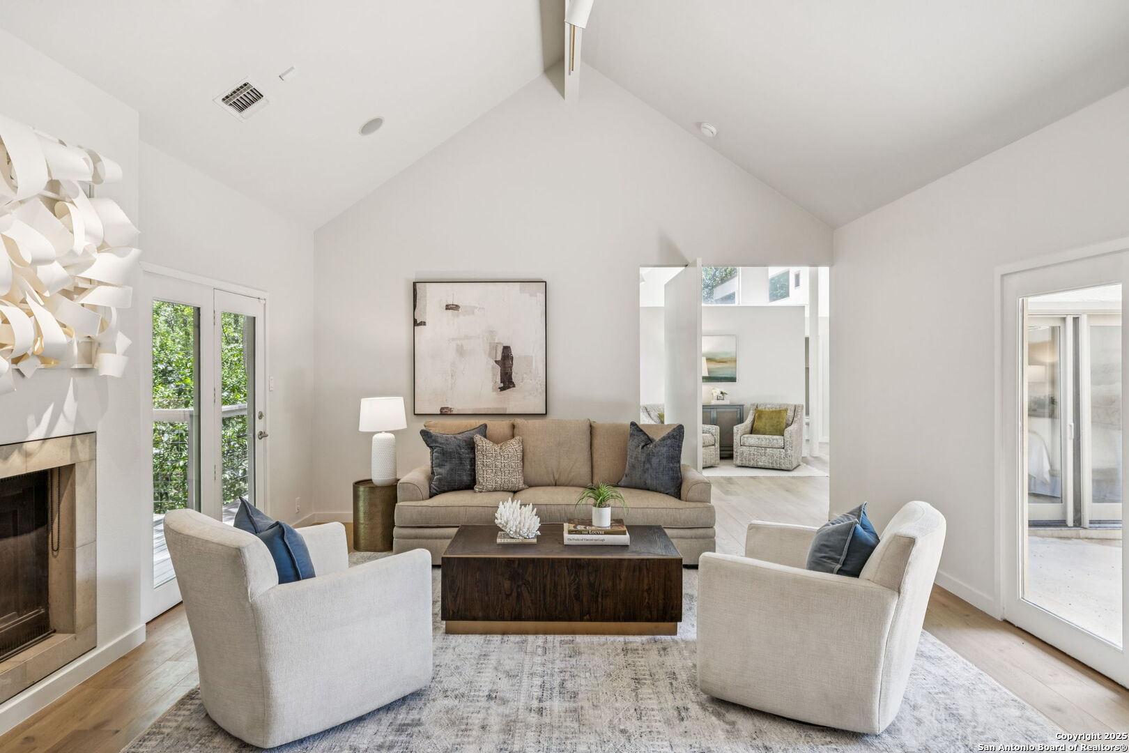 40 Oakwell Farms Pkwy