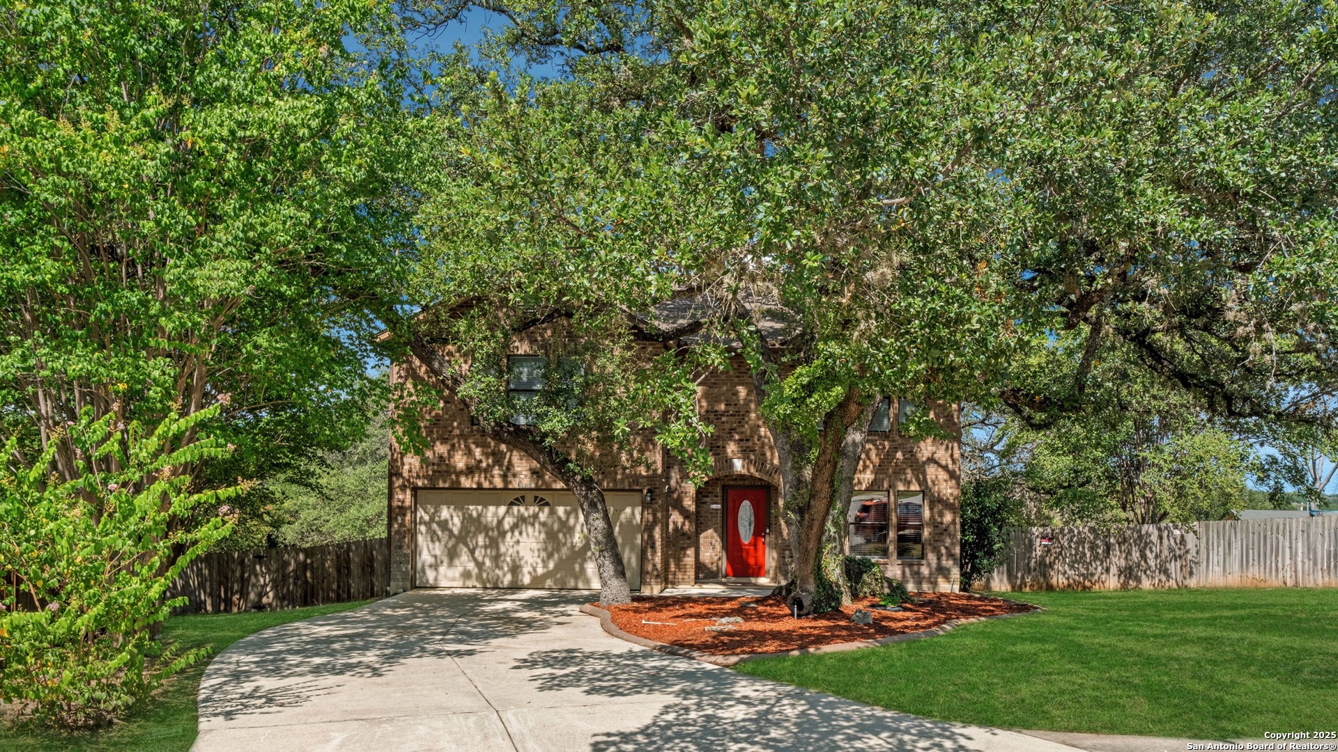 2814 Redriver Creek