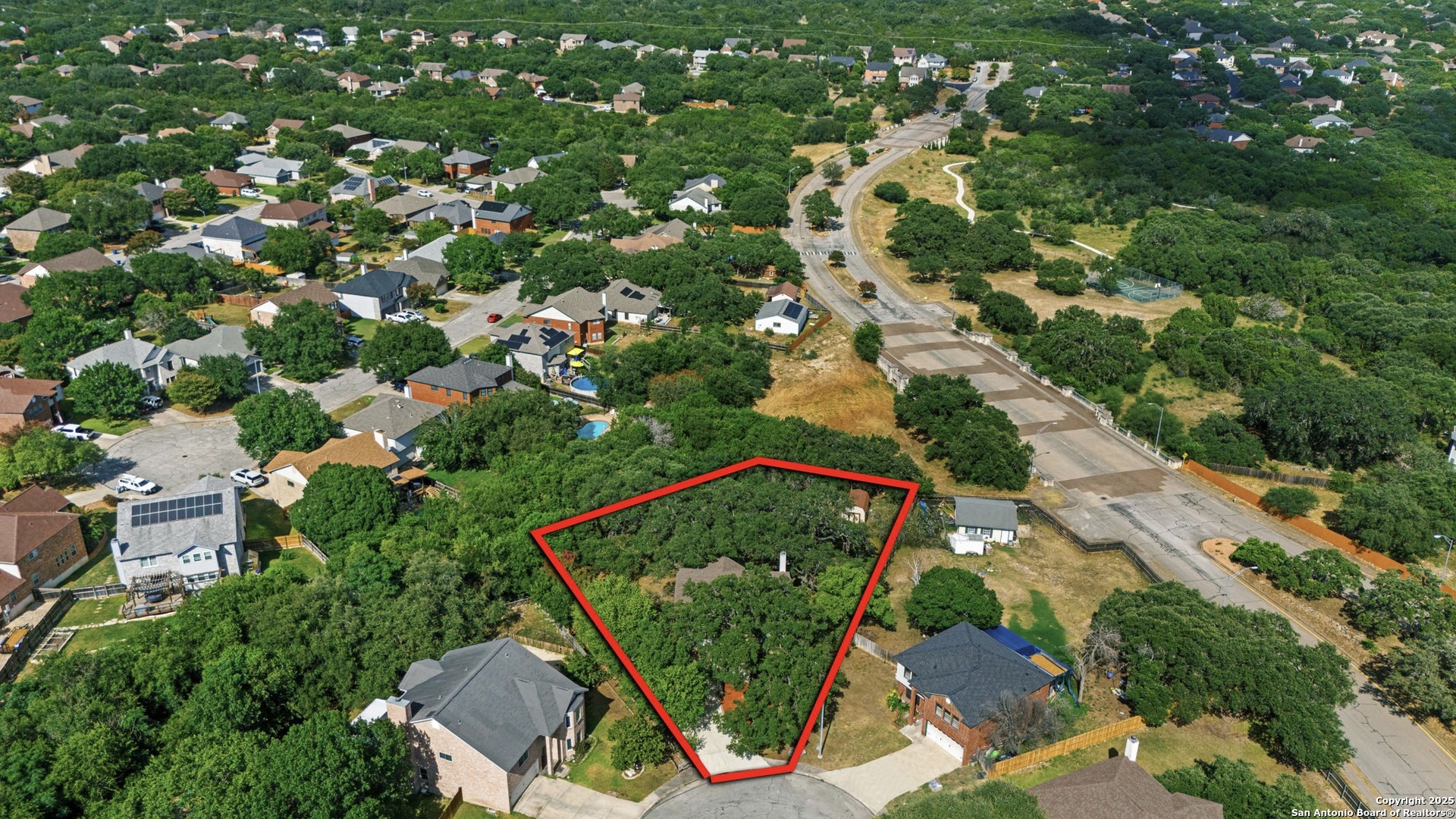 2814 Redriver Creek