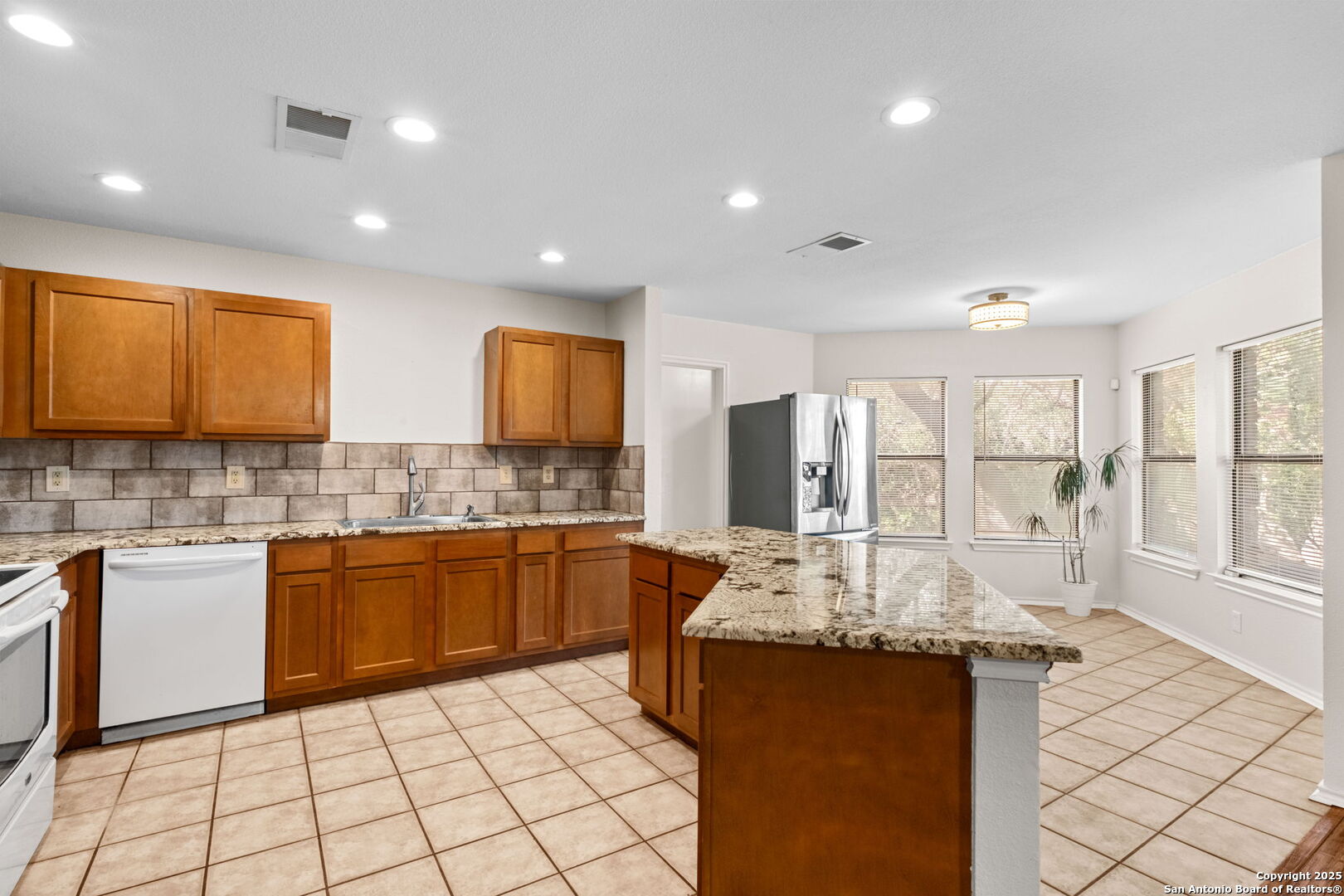 2814 Redriver Creek