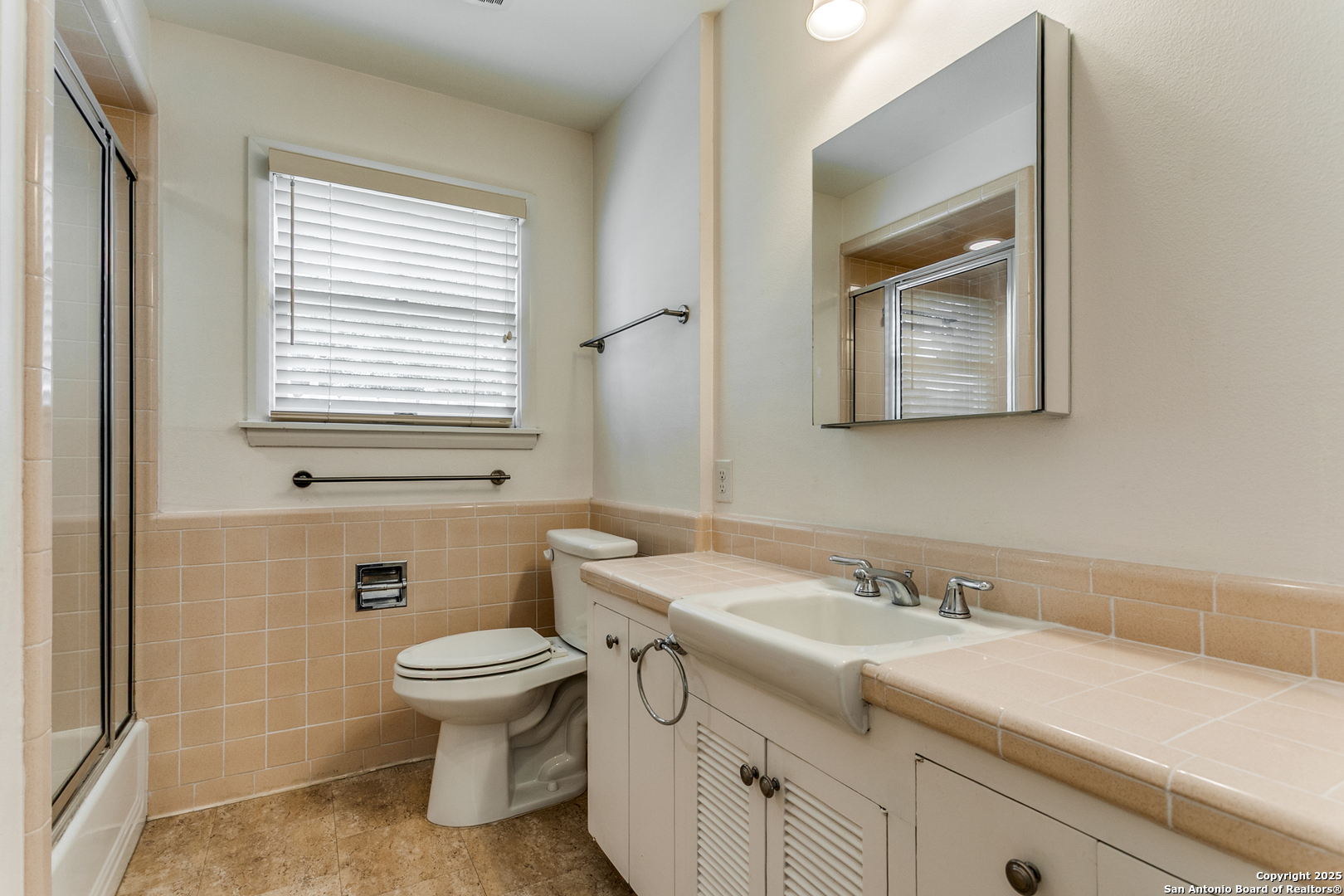 251 Brightwood