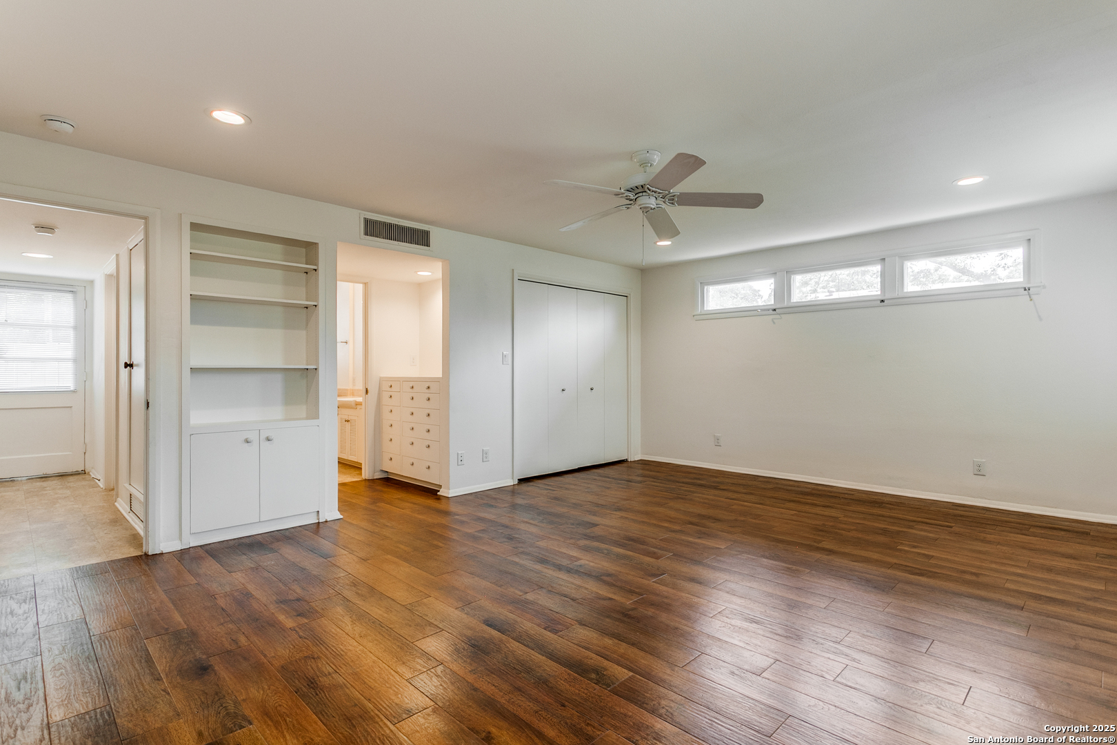 251 Brightwood