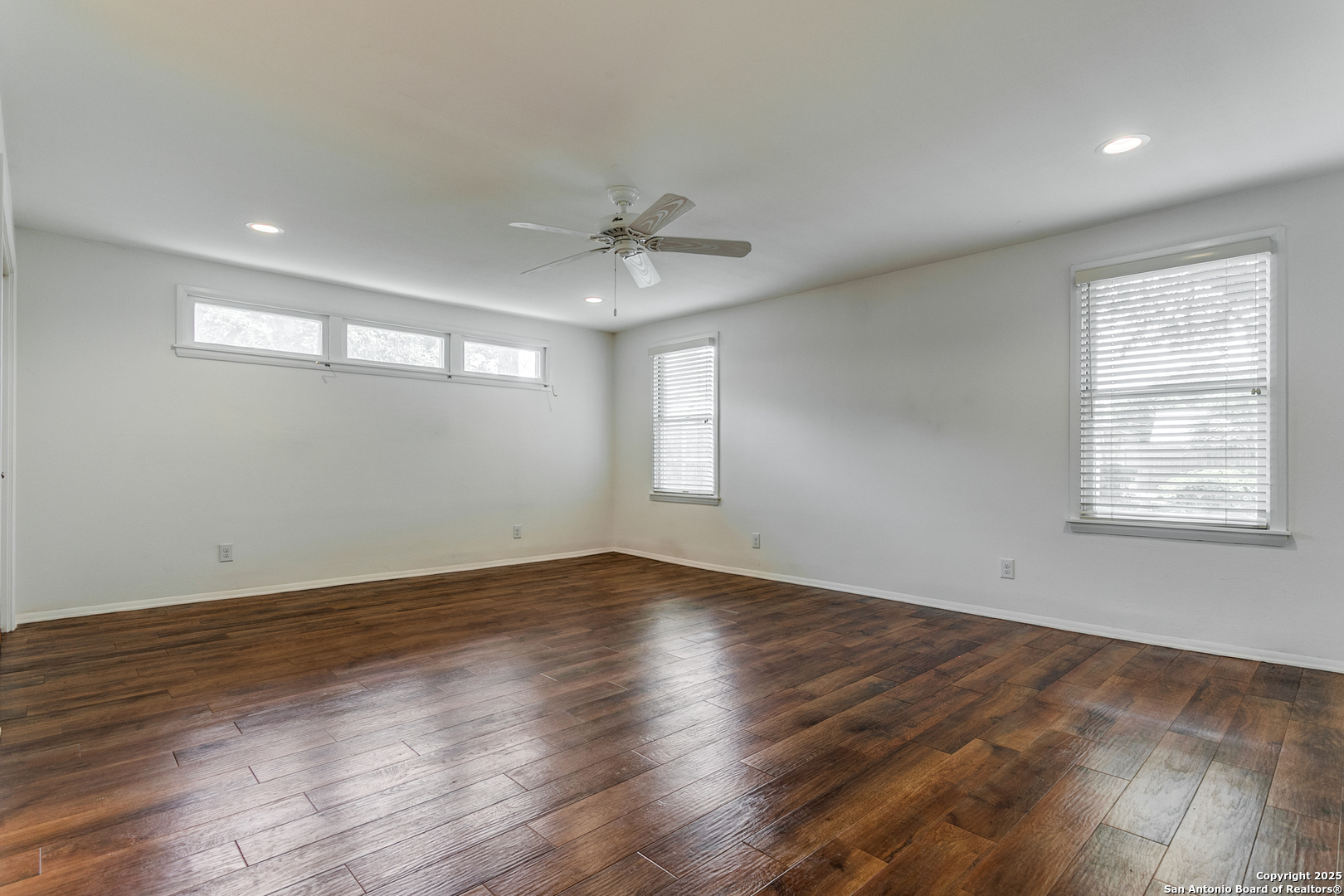 251 Brightwood