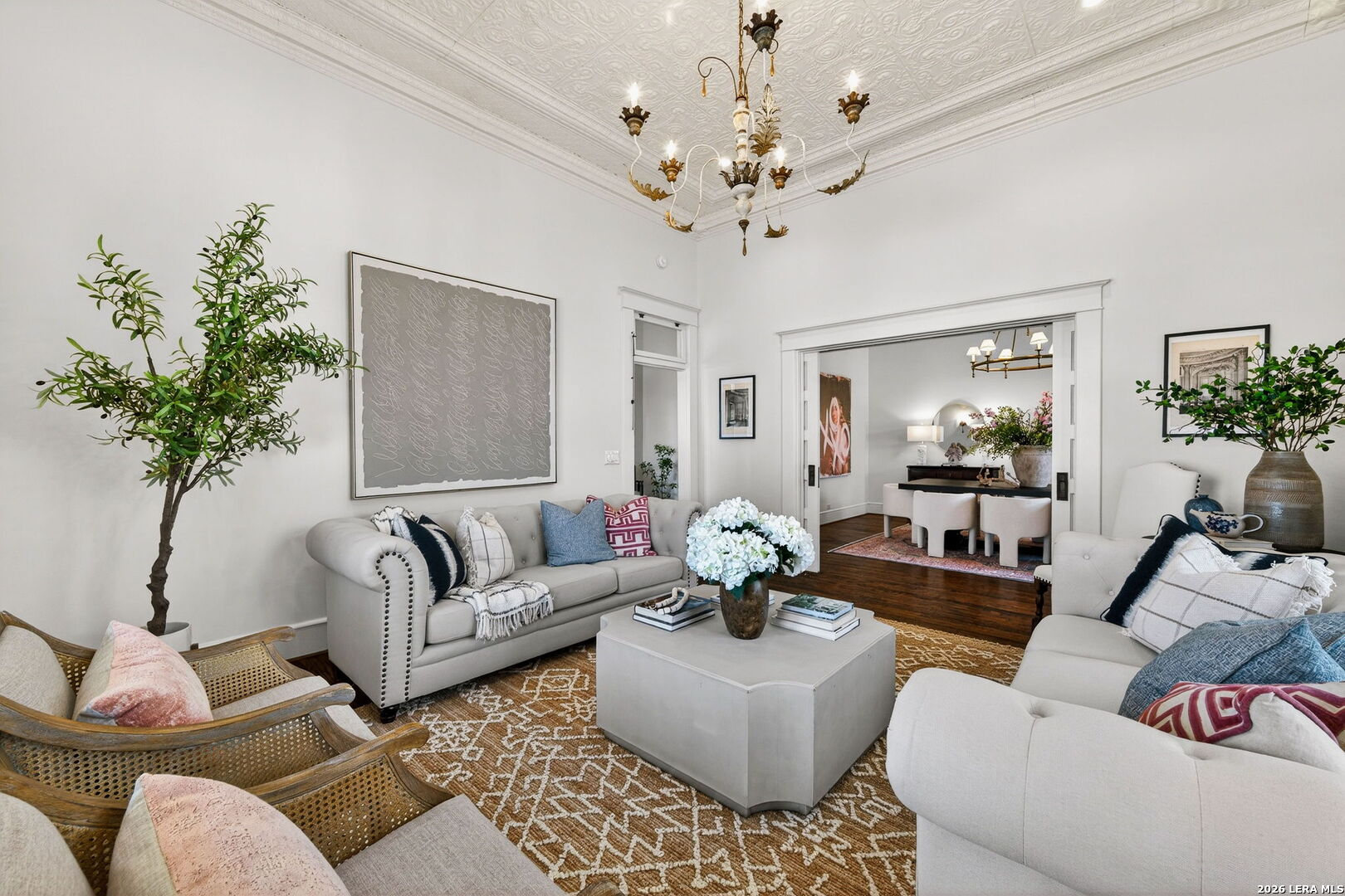 509 W Austin St