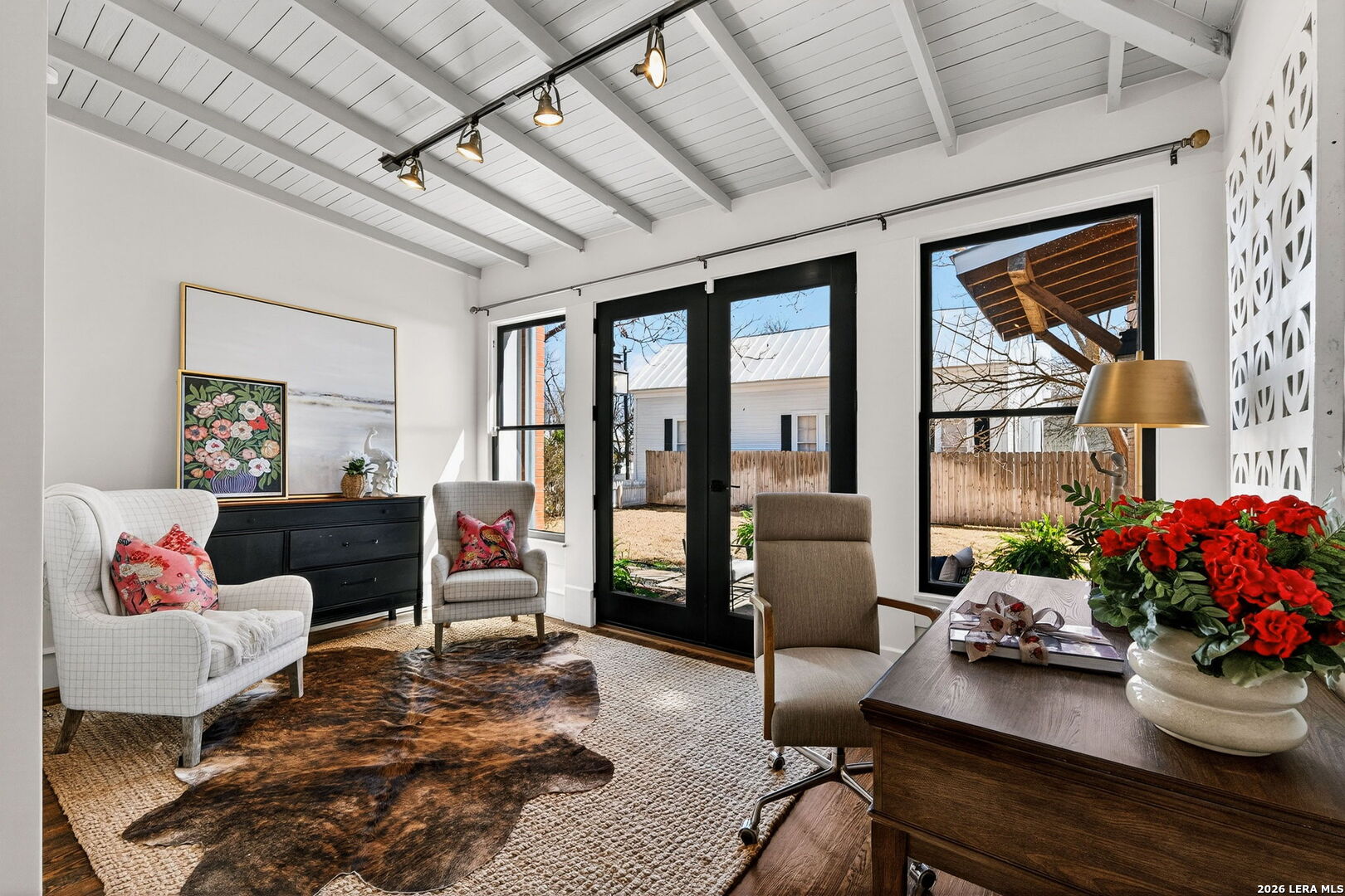509 W Austin St