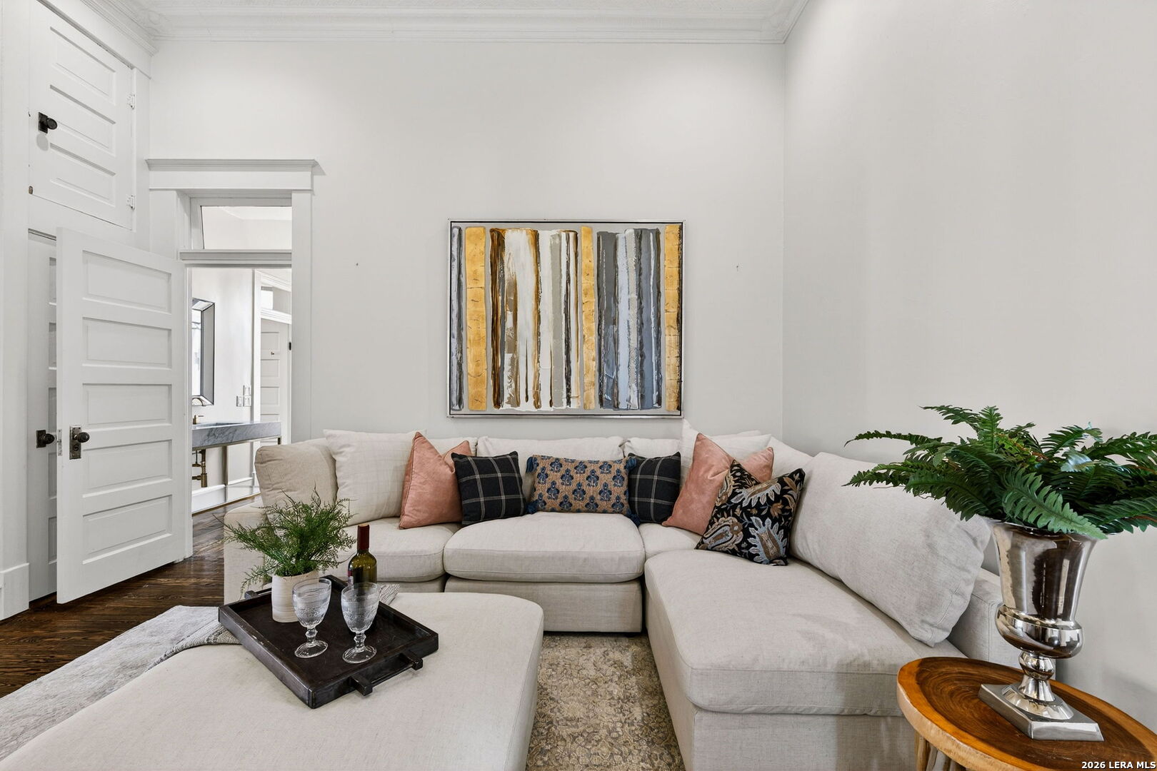 509 W Austin St