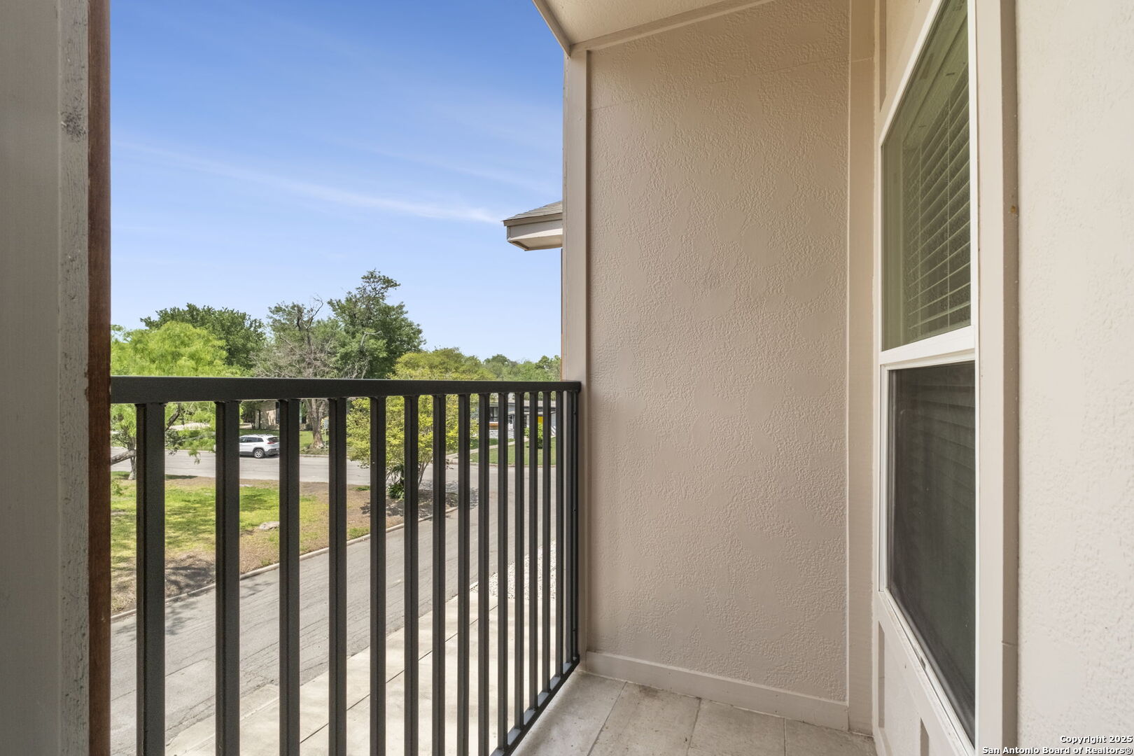 1002 Morningside 3