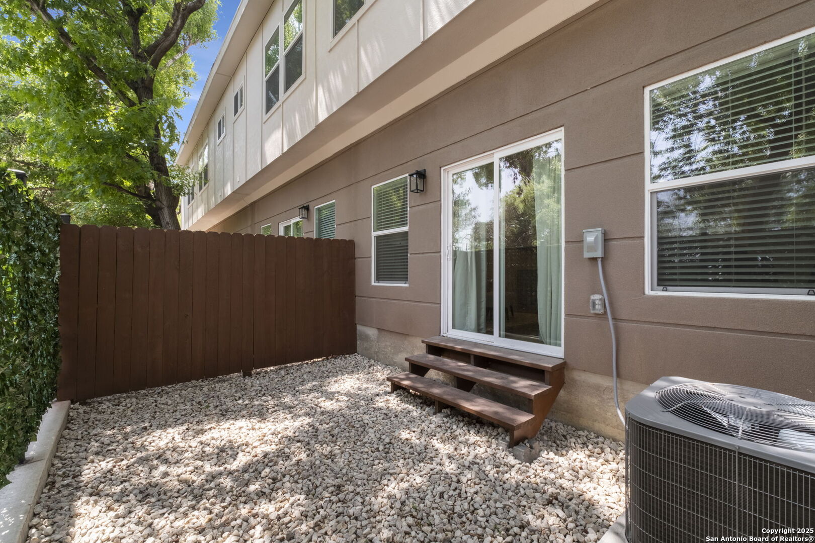 1002 Morningside 3
