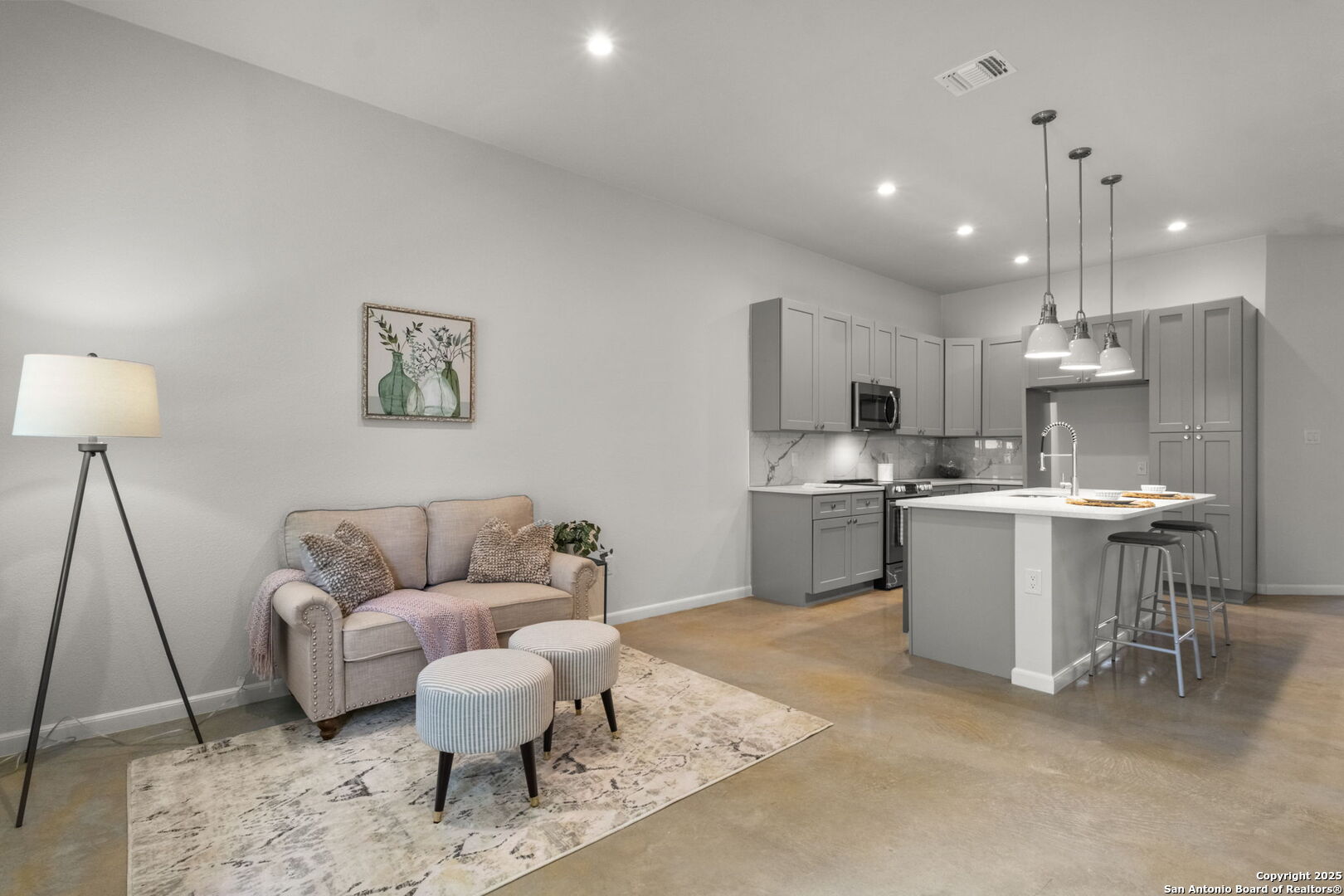 1002 Morningside 3