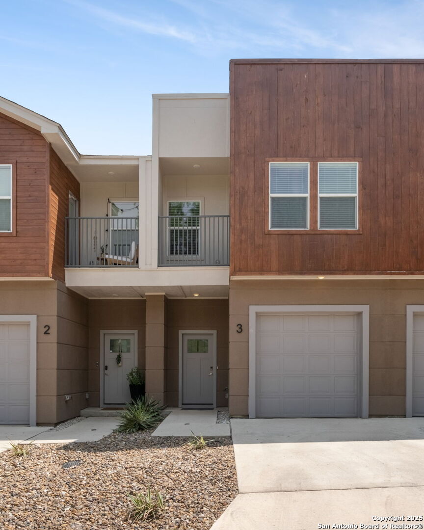 1002 Morningside 3