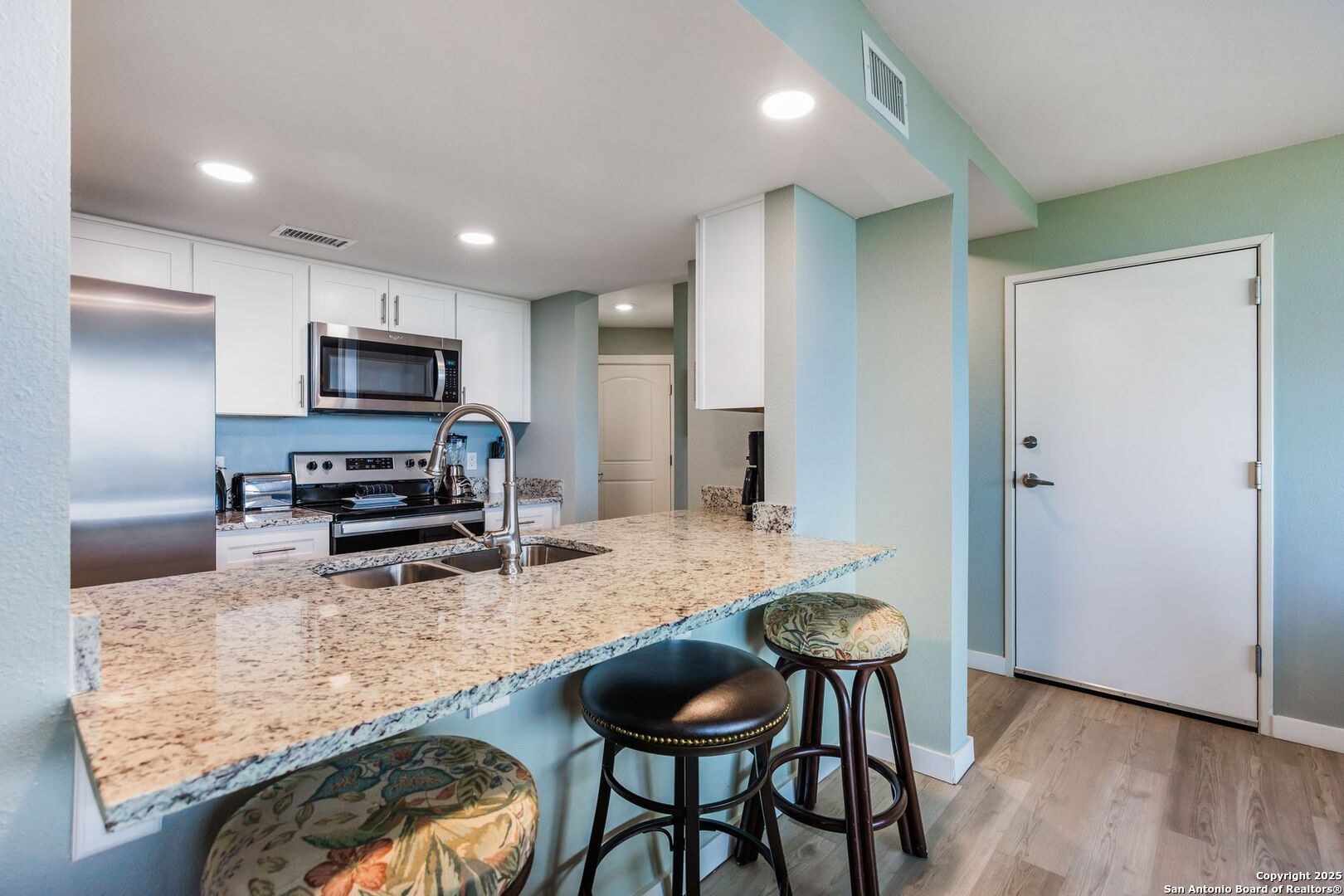 800 Sandcastle Dr 130
