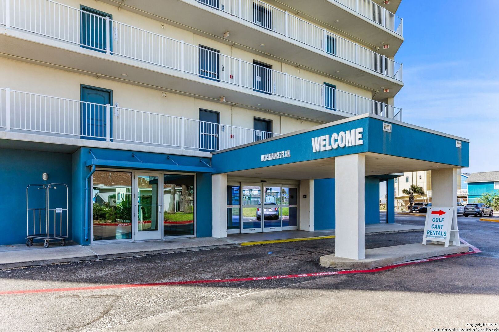 800 Sandcastle Dr 130