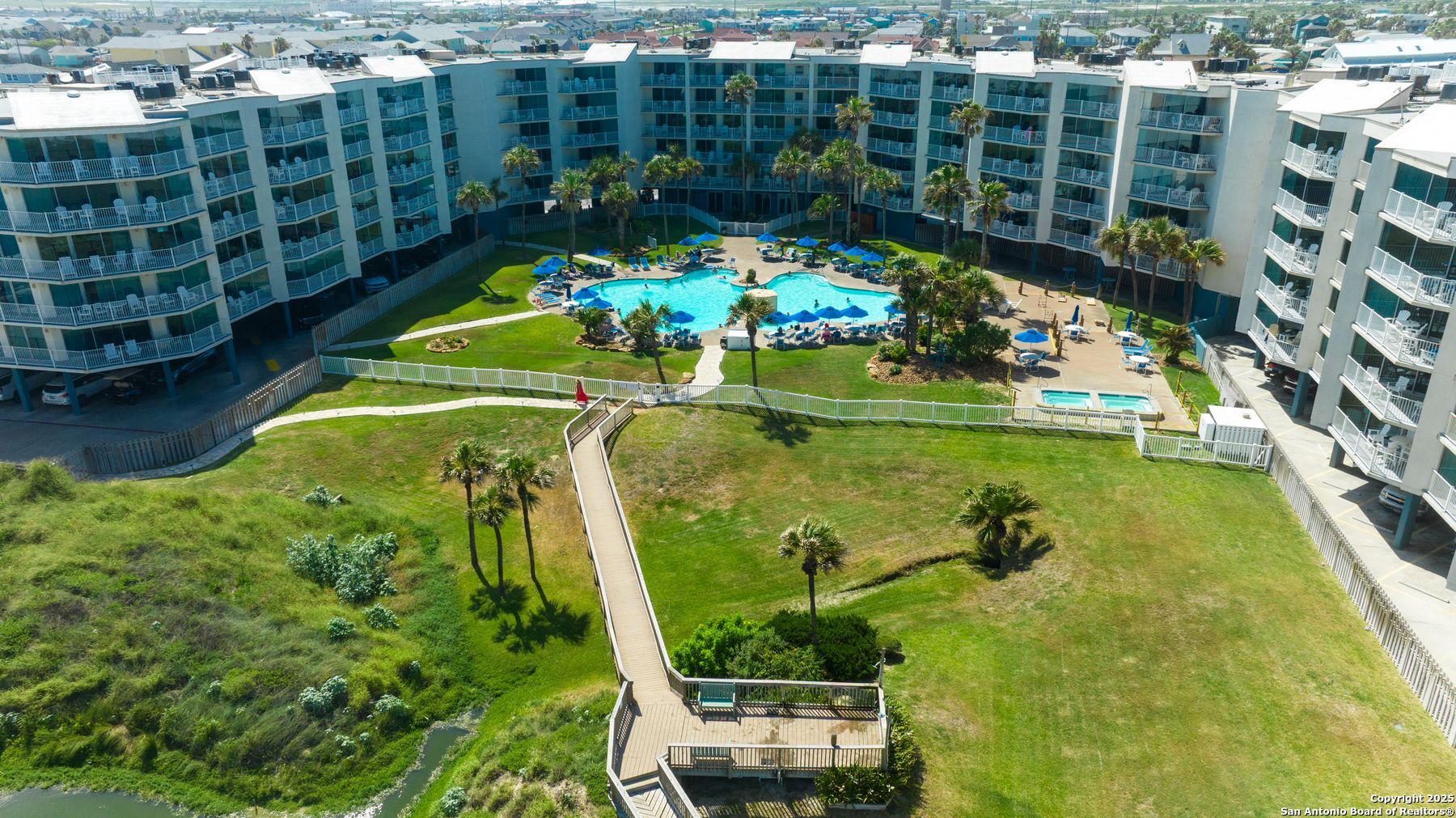 800 Sandcastle Dr 130