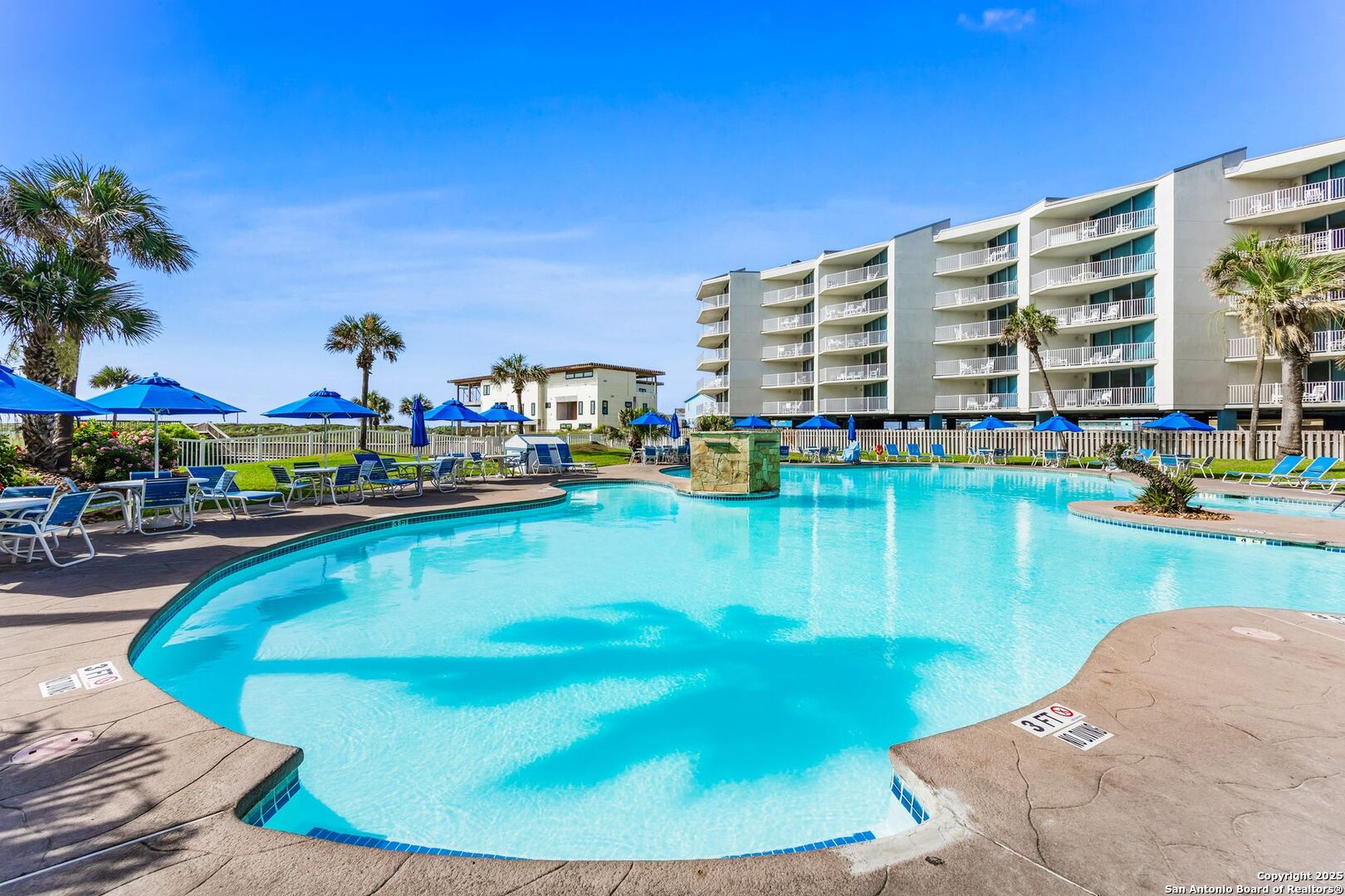 800 Sandcastle Dr 130