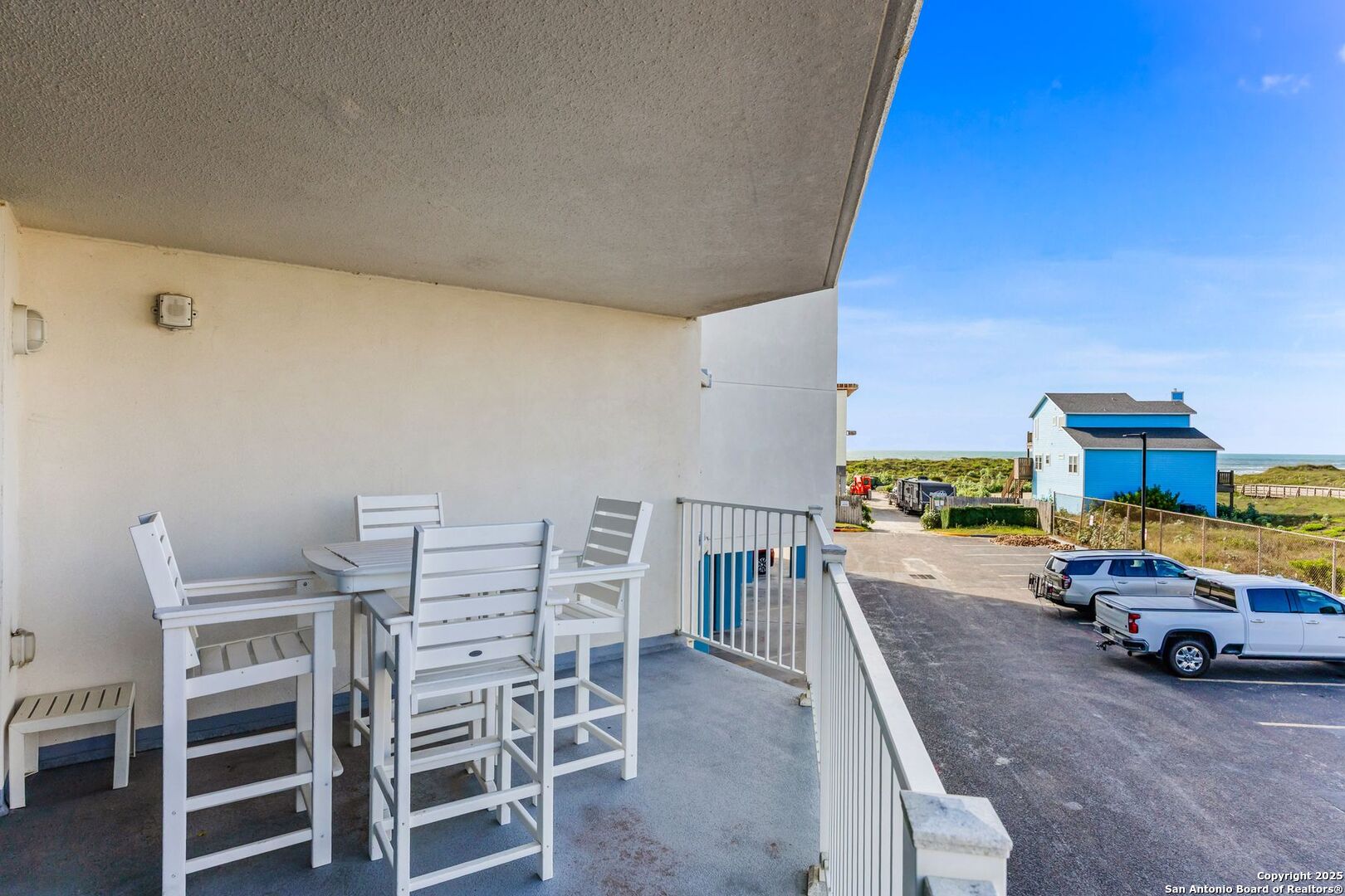 800 Sandcastle Dr 130