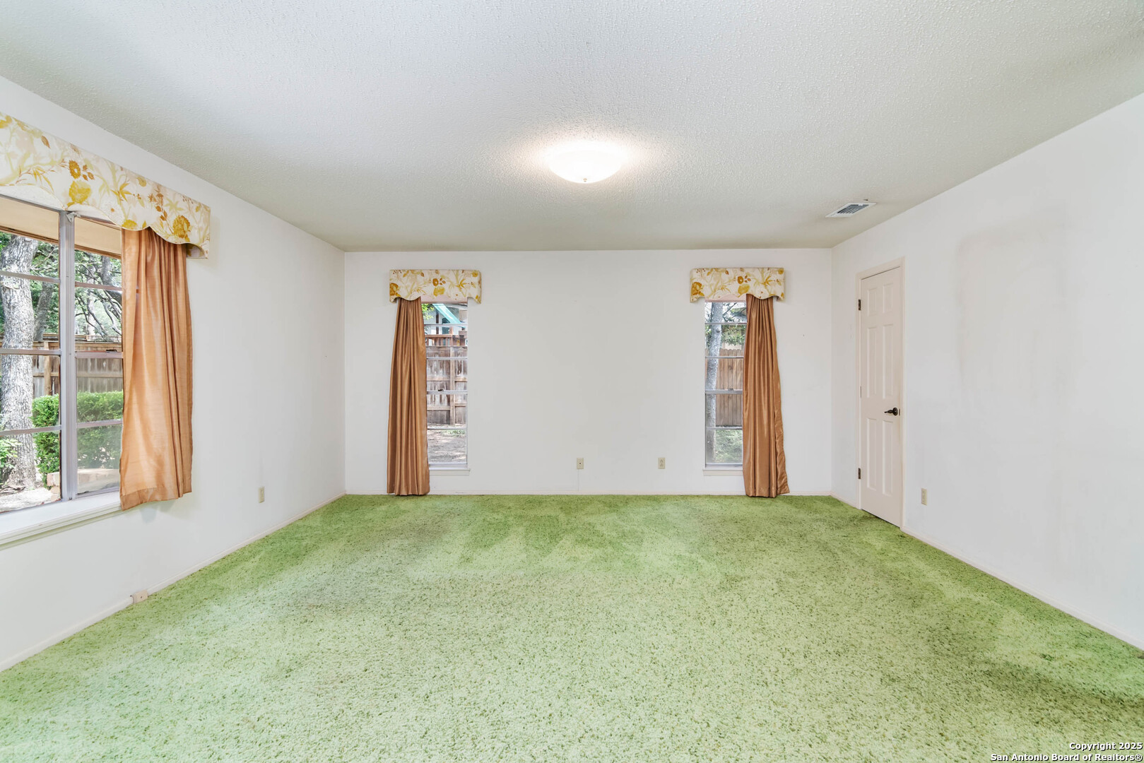 103 Vuewood St