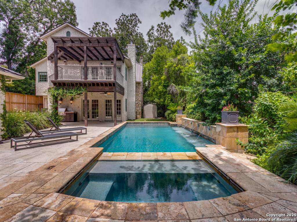 204 Parklane