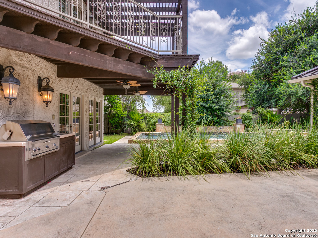 204 Parklane