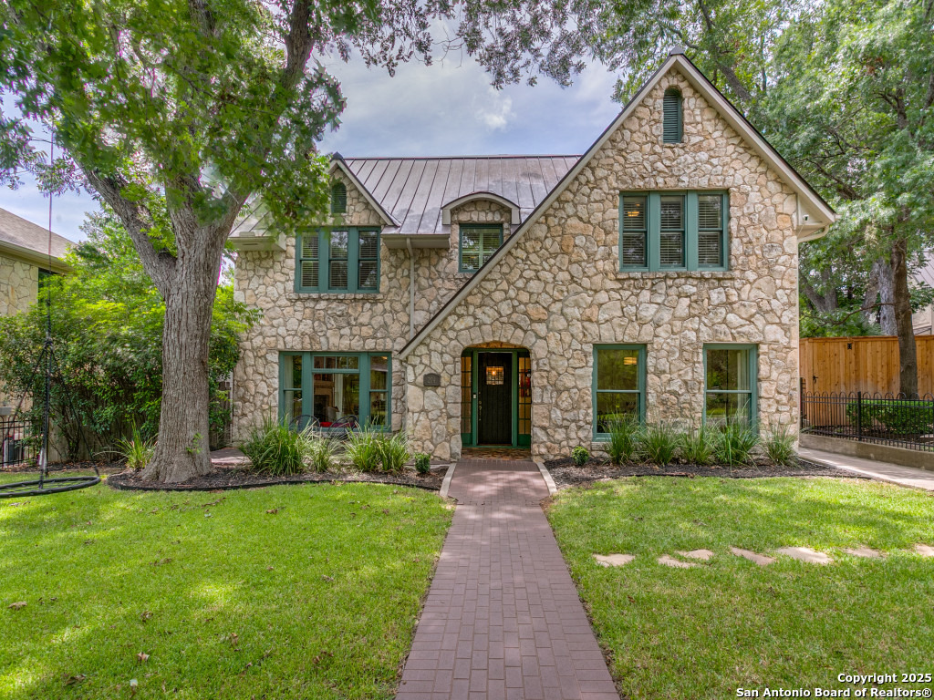 204 Parklane