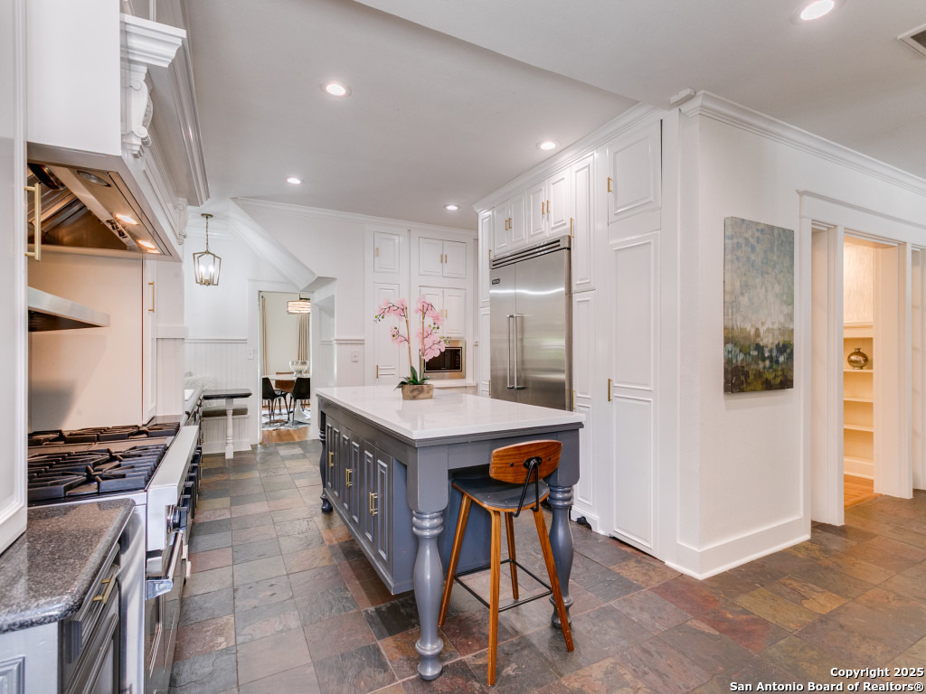 204 Parklane