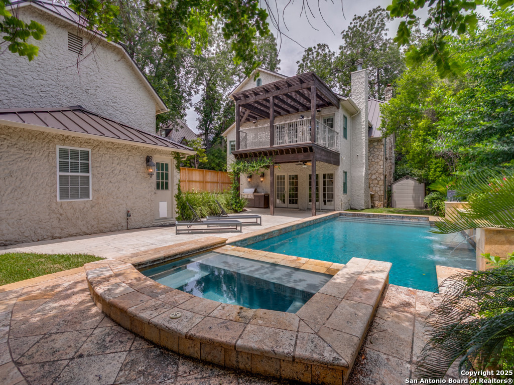 204 Parklane