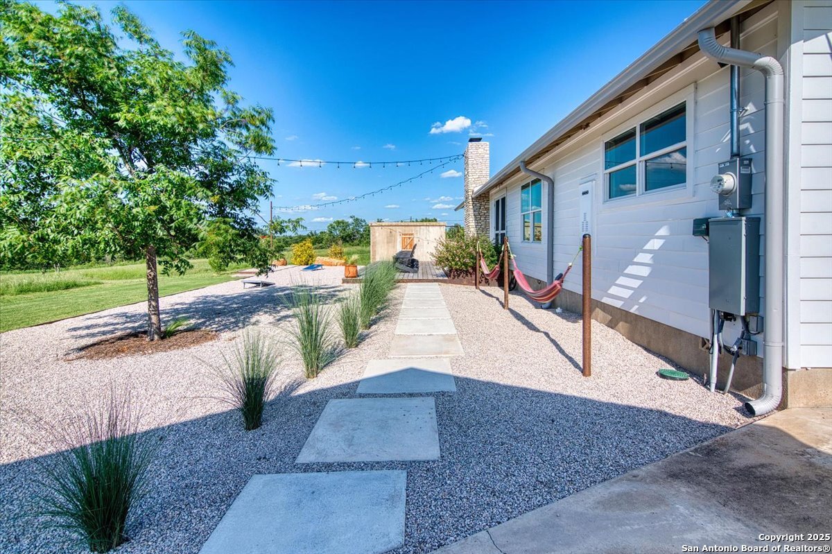 19811 Ranch Road 152