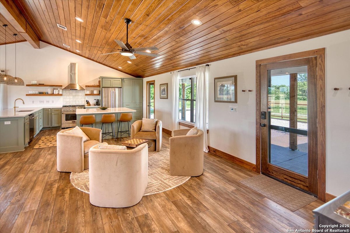 19811 Ranch Road 152