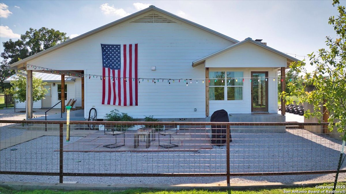 19811 Ranch Road 152