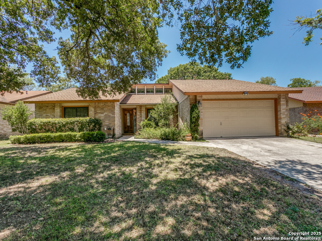 14015 Boulder Oaks