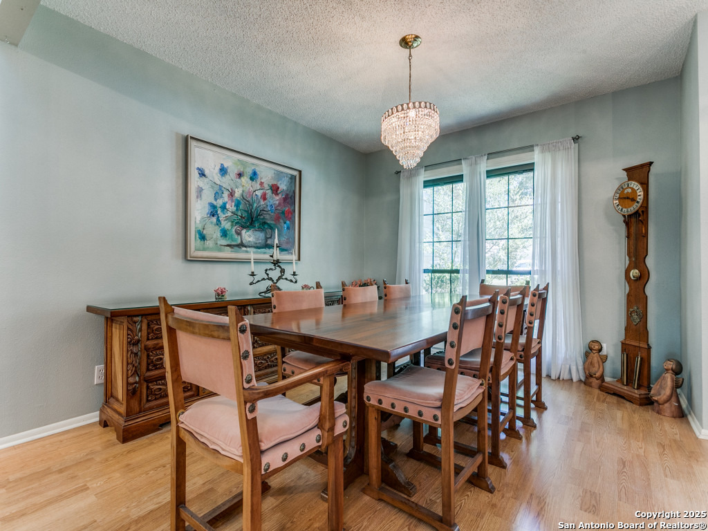 14015 Boulder Oaks