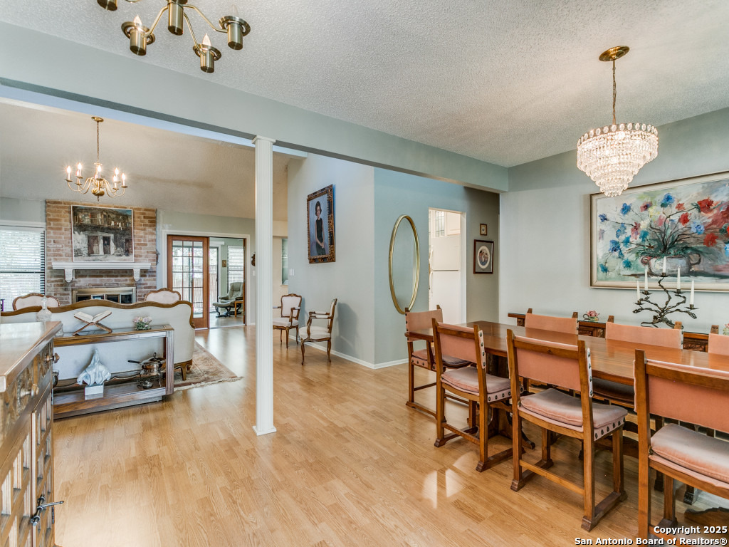 14015 Boulder Oaks
