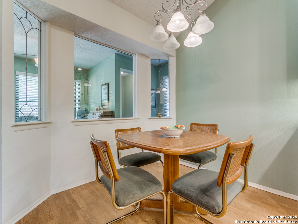 14015 Boulder Oaks