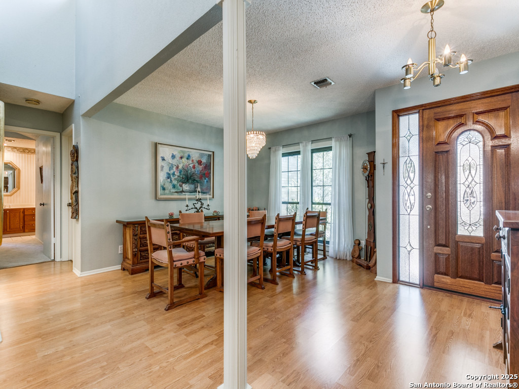 14015 Boulder Oaks