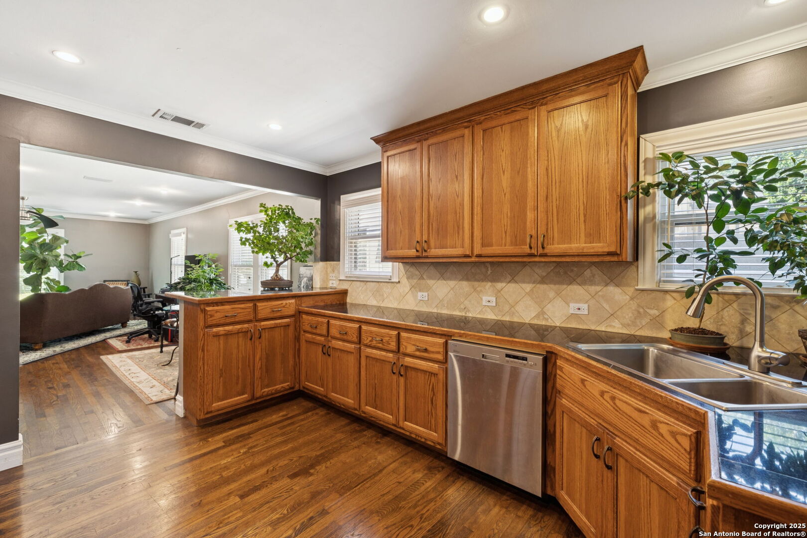 307 Redwood