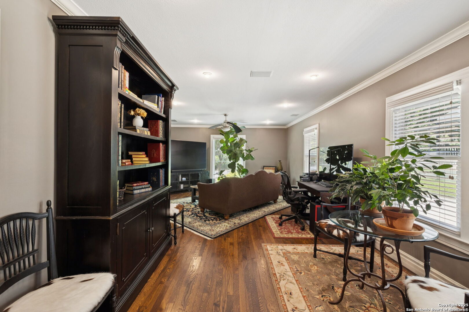 307 Redwood