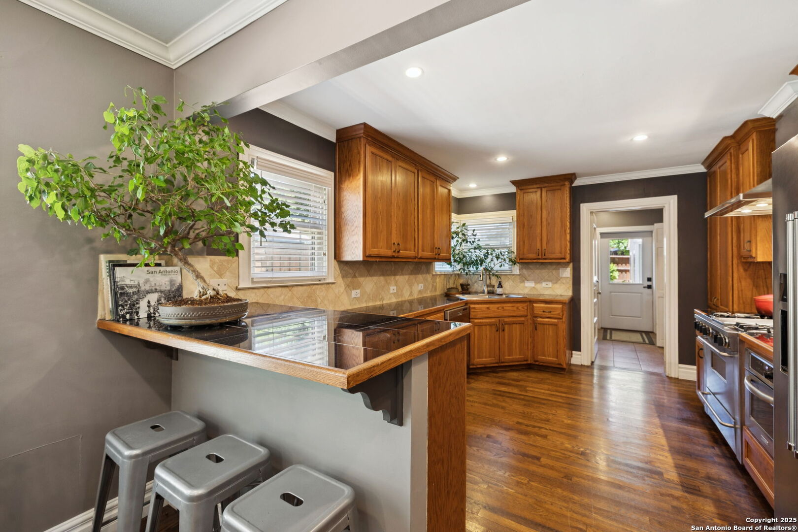 307 Redwood