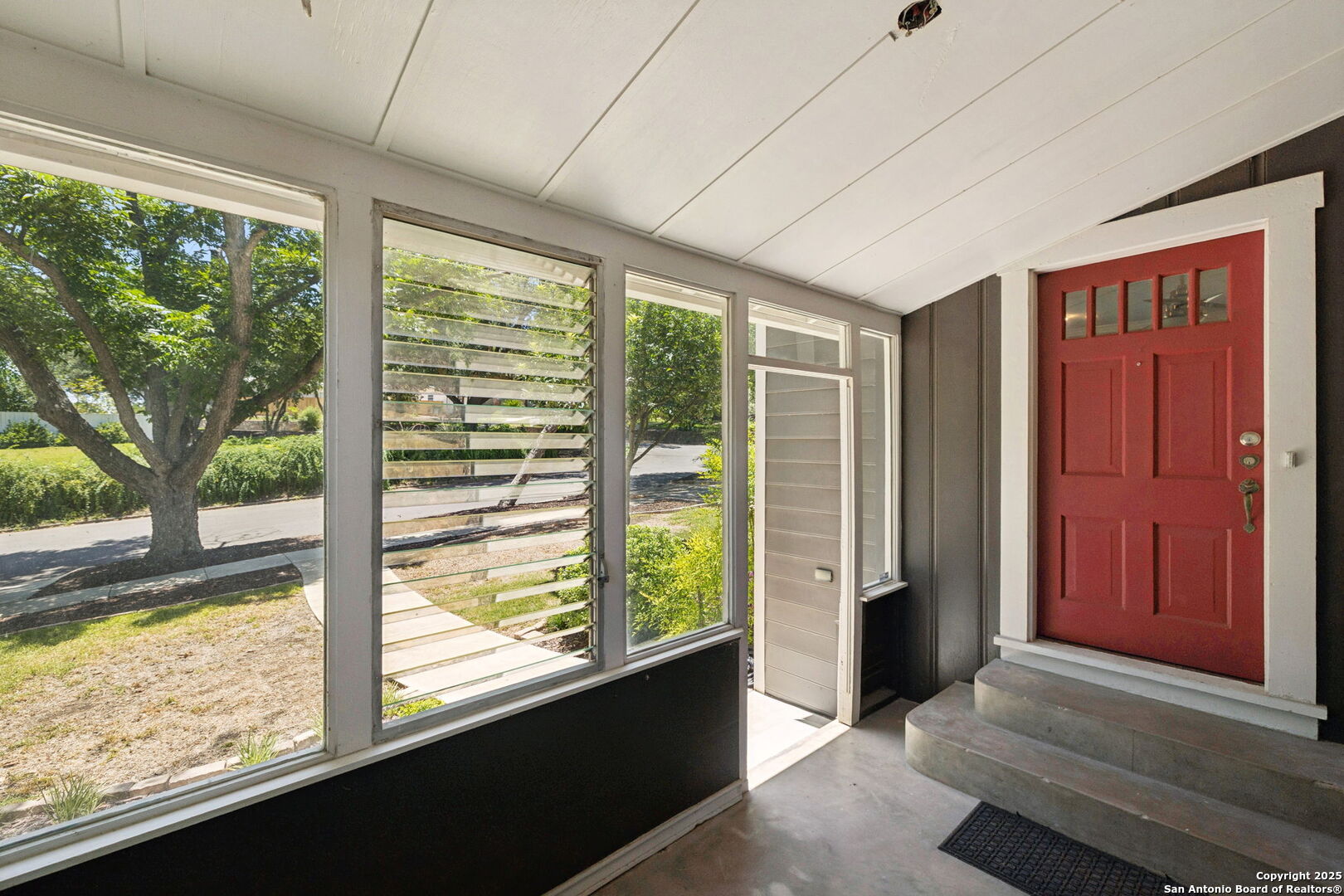 307 Redwood