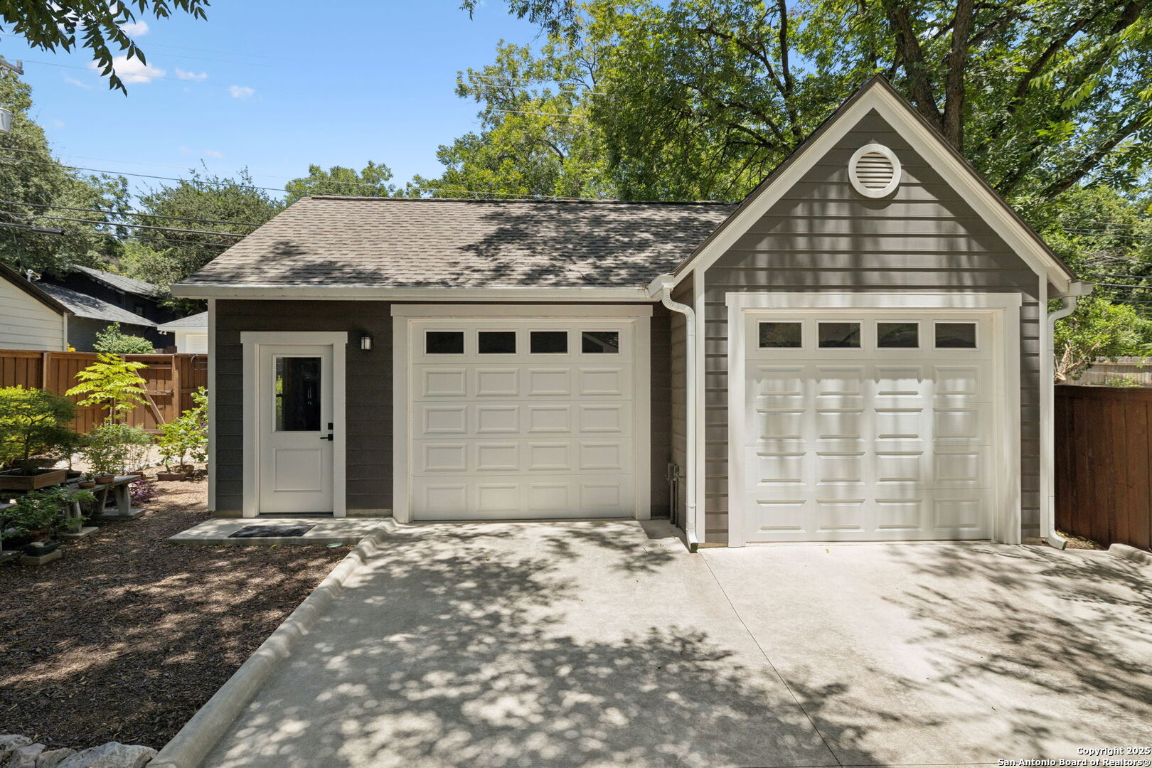 307 Redwood