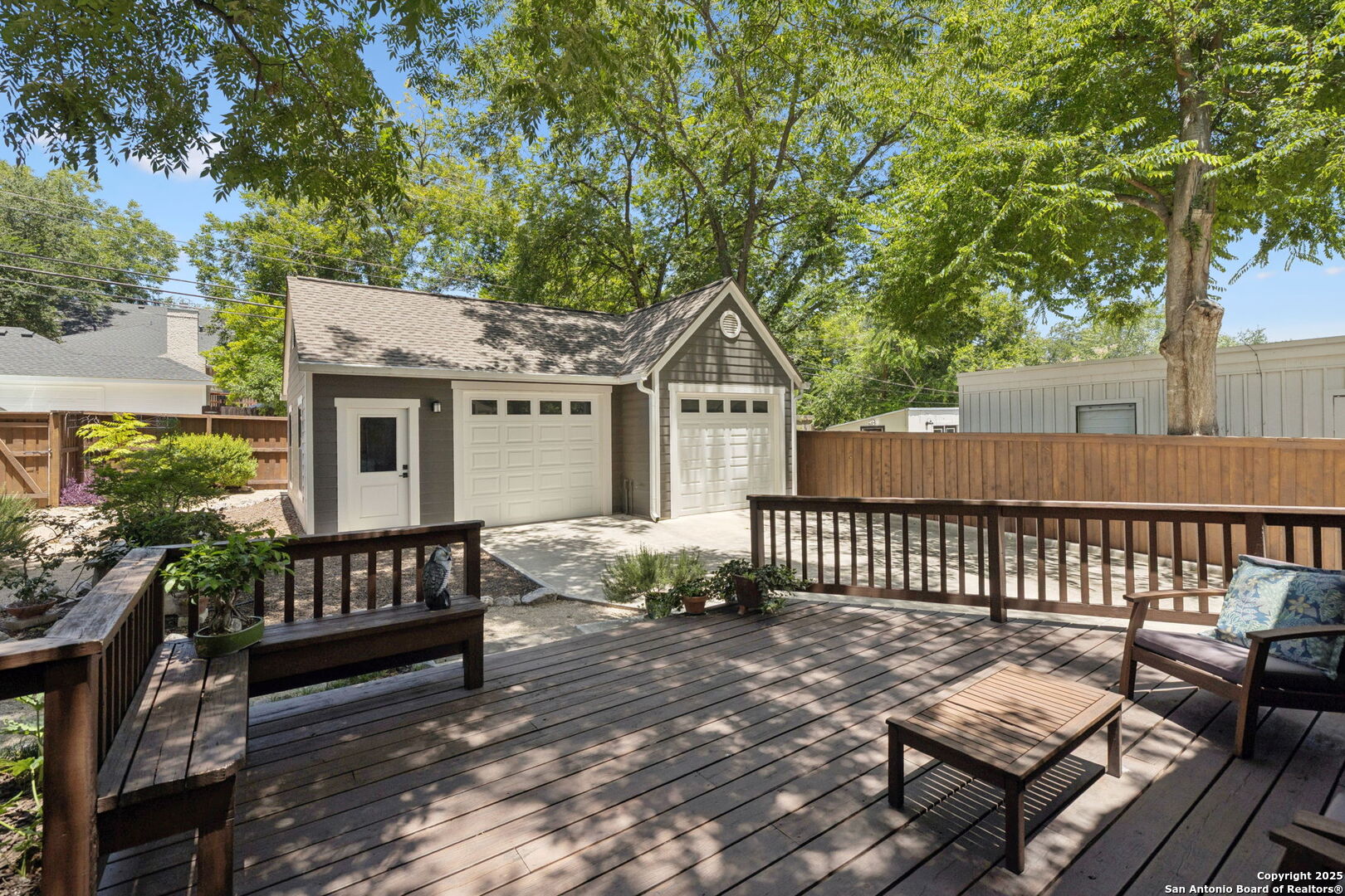 307 Redwood