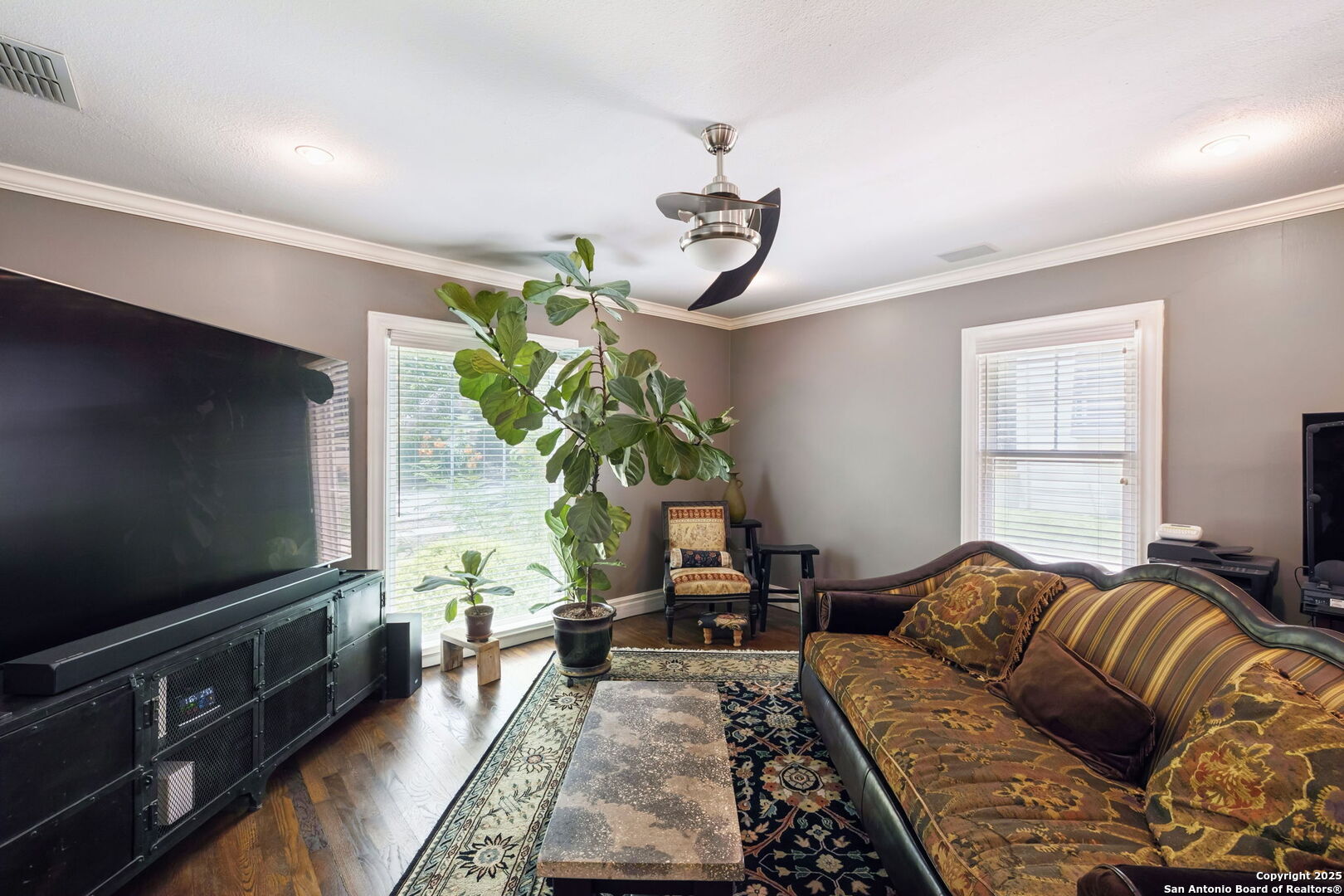 307 Redwood