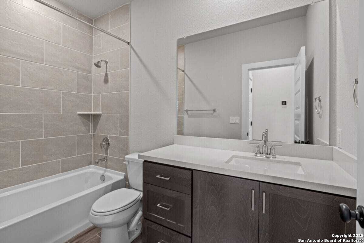 11111 Carlyle Springs