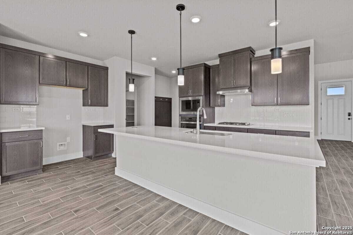 11111 Carlyle Springs